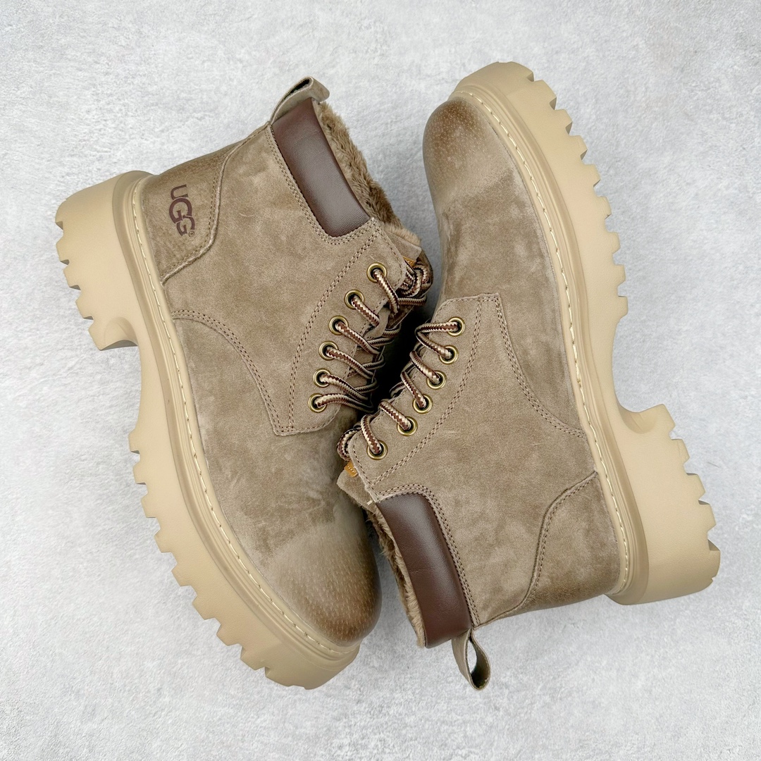 图片[3]-UGG 2024秋冬新品（毛绒一体内里保暖锁热🔥）秋冬必备 户外中帮休闲马丁靴雪地靴 代购专供品质 面料采用进口头层牛皮材质 鞋内里采用🔥毛茸一体内里保暖锁热。外置高弹Modern 外置防滑橡塑发泡超轻大底 系带设计 穿脱十分方便 采用TPU模压定型真皮鞋面材质#EVA轻翼外底防滑,耐磨性和良好的弹性！美国轻奢品牌【UGG】 Tasman Weather Hybrid 塔斯曼混合系列户外中帮休闲马丁靴雪地靴 尺码：39 40 41 42 43 44-选品中心