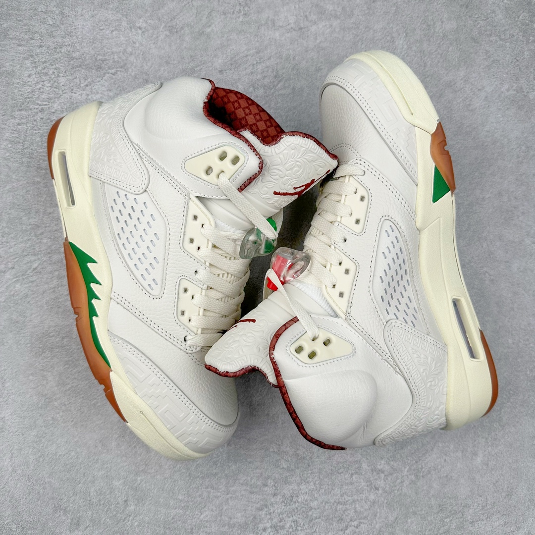 图片[3]-＃NC版 Air Jordan AJ5 Retro 白绿 HF8833-100 外贸订单 全套原纸板楦头开发 确保原汁原味 完美呈现五代版型 定制优质皮料 完美鞋型匹配公司货 正确TPU鞋舌锁扣 最新原厂底模 大底卡色咬花完美 鞋柜必备鞋款 终端现货供应 尺码：40 40.5 41 42 42.5 43 44 44.5 45 46 47.5-选品中心