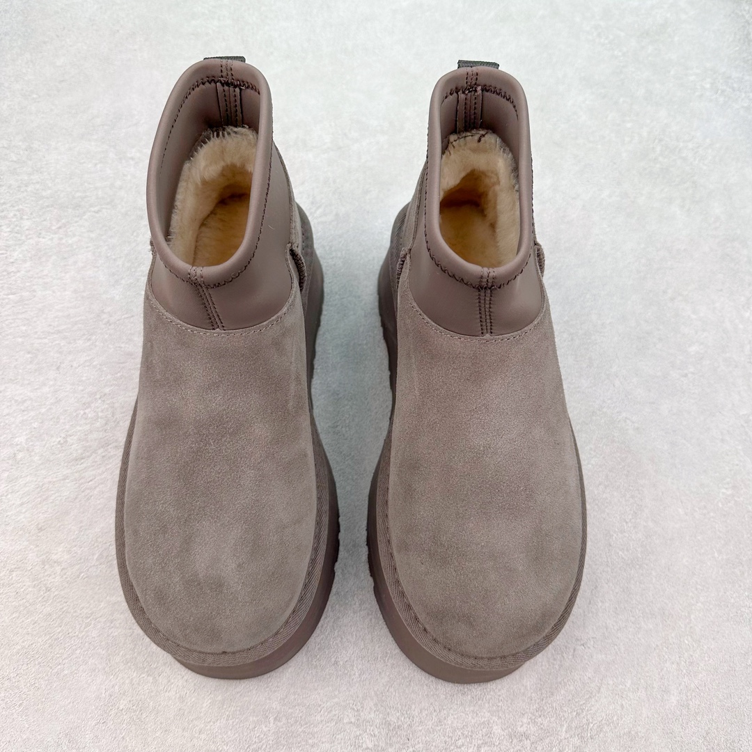 图片[2]-＃K版 UGG 8170经典秋冬羊皮毛一体雪地靴 私人订单价格匠心定位 桑坡八年大厂直供 拒绝高利润 区别杀猪版本 隆丰A级澳洲进口羊皮毛一体 完全遵循ZP工艺流程 代工厂原厂版师 秉承无原鞋不开发选择 注重每一处细节 市面最正版型 TREADLITE\\\”轻翼\\\”科技外底 轻便/耐用/柔韧/桩型【售后郑重承诺】一个月内若出现重大脱胶/断底等质量问题 直接为您换新 翻毛皮鞋面 细腻亲肤再生聚酯纤维滚边 舒适易打理 保暖性佳 UGG plush™ 里衬和内底 茸软亲肤 舒适暖足 经典鞋型搭配轻盈厚底 稳稳拿捏秋冬出街时髦造型 Treadlite by UGG 轻翼大底 轻盈缓震 为双足减负 舒适轻便 助你轻松畅玩整天 尺码：35 36 37 38 39 40-选品中心