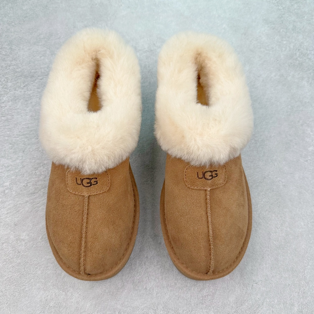 图片[2]-＃K版 UGG 4810经典秋冬羊皮毛一体雪地靴 私人订单价格匠心定位 桑坡八年大厂直供 拒绝高利润 区别杀猪版本 隆丰A级澳洲进口羊皮毛一体 完全遵循ZP工艺流程 代工厂原厂版师 秉承无原鞋不开发选择 注重每一处细节 市面最正版型 TREADLITE\\\”轻翼\\\”科技外底 轻便/耐用/柔韧/桩型【售后郑重承诺】一个月内若出现重大脱胶/断底等质量问题 直接为您换新 翻毛皮鞋面 细腻亲肤再生聚酯纤维滚边 舒适易打理 保暖性佳 UGG plush™ 里衬和内底 茸软亲肤 舒适暖足 经典鞋型搭配轻盈厚底 稳稳拿捏秋冬出街时髦造型 Treadlite by UGG 轻翼大底 轻盈缓震 为双足减负 舒适轻便 助你轻松畅玩整天 尺码：35 36 37 38 39 40-选品中心