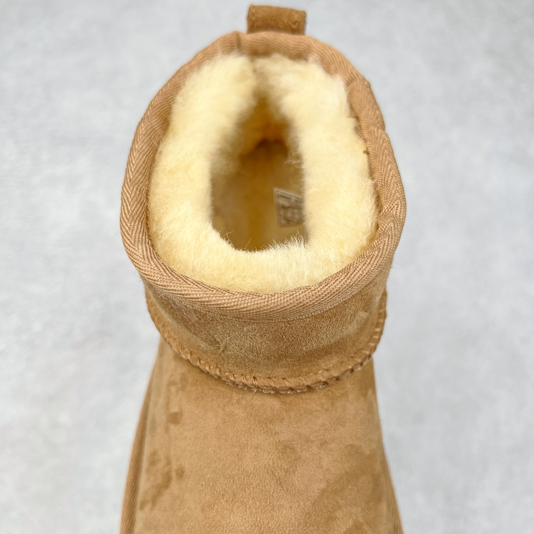 图片[5]-＃K版 UGG 6109经典秋冬羊皮毛一体雪地靴 私人订单价格匠心定位 桑坡八年大厂直供 拒绝高利润 区别杀猪版本 隆丰A级澳洲进口羊皮毛一体 完全遵循ZP工艺流程 代工厂原厂版师 秉承无原鞋不开发选择 注重每一处细节 市面最正版型 TREADLITE\\\”轻翼\\\”科技外底 轻便/耐用/柔韧/桩型【售后郑重承诺】一个月内若出现重大脱胶/断底等质量问题 直接为您换新 翻毛皮鞋面 细腻亲肤再生聚酯纤维滚边 舒适易打理 保暖性佳 UGG plush™ 里衬和内底 茸软亲肤 舒适暖足 经典鞋型搭配轻盈厚底 稳稳拿捏秋冬出街时髦造型 Treadlite by UGG 轻翼大底 轻盈缓震 为双足减负 舒适轻便 助你轻松畅玩整天 尺码：35 36 37 38 39 40-选品中心