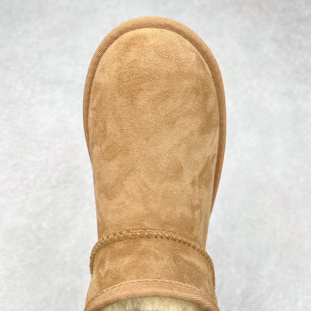 图片[4]-＃K版 UGG 6109经典秋冬羊皮毛一体雪地靴 私人订单价格匠心定位 桑坡八年大厂直供 拒绝高利润 区别杀猪版本 隆丰A级澳洲进口羊皮毛一体 完全遵循ZP工艺流程 代工厂原厂版师 秉承无原鞋不开发选择 注重每一处细节 市面最正版型 TREADLITE\\\”轻翼\\\”科技外底 轻便/耐用/柔韧/桩型【售后郑重承诺】一个月内若出现重大脱胶/断底等质量问题 直接为您换新 翻毛皮鞋面 细腻亲肤再生聚酯纤维滚边 舒适易打理 保暖性佳 UGG plush™ 里衬和内底 茸软亲肤 舒适暖足 经典鞋型搭配轻盈厚底 稳稳拿捏秋冬出街时髦造型 Treadlite by UGG 轻翼大底 轻盈缓震 为双足减负 舒适轻便 助你轻松畅玩整天 尺码：35 36 37 38 39 40-选品中心