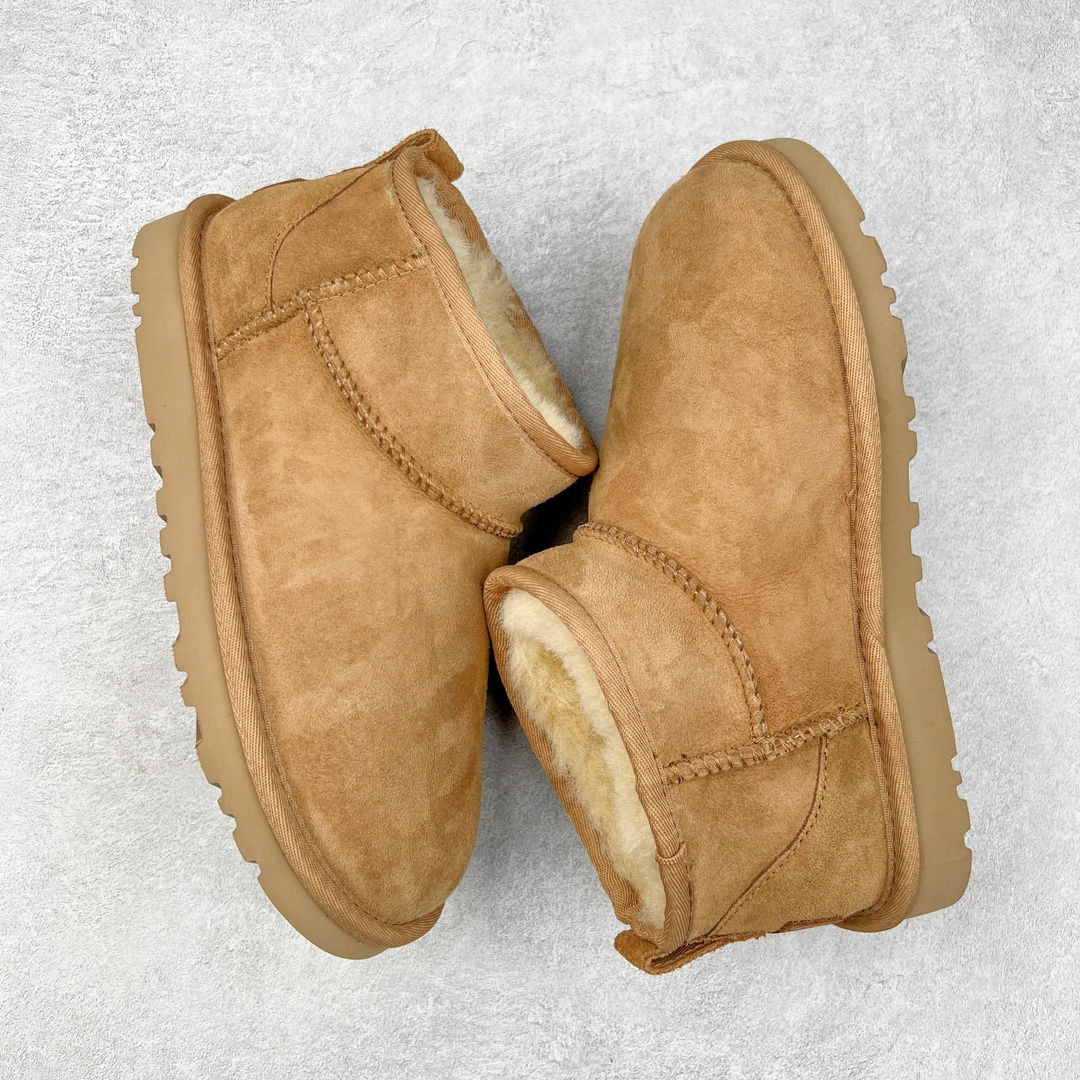 图片[3]-＃K版 UGG 6109经典秋冬羊皮毛一体雪地靴 私人订单价格匠心定位 桑坡八年大厂直供 拒绝高利润 区别杀猪版本 隆丰A级澳洲进口羊皮毛一体 完全遵循ZP工艺流程 代工厂原厂版师 秉承无原鞋不开发选择 注重每一处细节 市面最正版型 TREADLITE\\\”轻翼\\\”科技外底 轻便/耐用/柔韧/桩型【售后郑重承诺】一个月内若出现重大脱胶/断底等质量问题 直接为您换新 翻毛皮鞋面 细腻亲肤再生聚酯纤维滚边 舒适易打理 保暖性佳 UGG plush™ 里衬和内底 茸软亲肤 舒适暖足 经典鞋型搭配轻盈厚底 稳稳拿捏秋冬出街时髦造型 Treadlite by UGG 轻翼大底 轻盈缓震 为双足减负 舒适轻便 助你轻松畅玩整天 尺码：35 36 37 38 39 40-选品中心