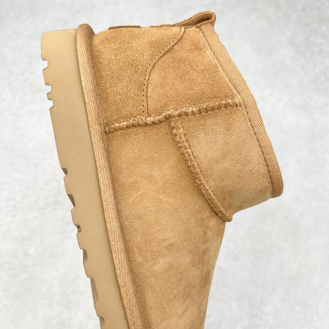 图片[6]-＃K版 UGG 6109经典秋冬羊皮毛一体雪地靴 私人订单价格匠心定位 桑坡八年大厂直供 拒绝高利润 区别杀猪版本 隆丰A级澳洲进口羊皮毛一体 完全遵循ZP工艺流程 代工厂原厂版师 秉承无原鞋不开发选择 注重每一处细节 市面最正版型 TREADLITE\\\”轻翼\\\”科技外底 轻便/耐用/柔韧/桩型【售后郑重承诺】一个月内若出现重大脱胶/断底等质量问题 直接为您换新 翻毛皮鞋面 细腻亲肤再生聚酯纤维滚边 舒适易打理 保暖性佳 UGG plush™ 里衬和内底 茸软亲肤 舒适暖足 经典鞋型搭配轻盈厚底 稳稳拿捏秋冬出街时髦造型 Treadlite by UGG 轻翼大底 轻盈缓震 为双足减负 舒适轻便 助你轻松畅玩整天 尺码：35 36 37 38 39 40-选品中心