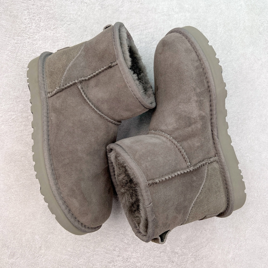 图片[3]-＃桑坡UGG盲盒福利 UGG 经典秋冬羊皮毛一体雪地靴 白菜价亏本清仓套现转新款 机不可失 好好把握 随机一双 只选尺码 商品款式均为上架顶级款式 保证稳赚不赔 无通货 无烂货 会有轻微瑕疵的情况 友情提醒 买到是亏还是赚 每个人定义不同福袋闷包理论上和赌博心理相同玩的就是惊喜 玩的就是心跳活动商品无严重质量问题不退换 桑坡大厂直供 隆丰A级澳洲进口羊皮毛一体 完全遵循ZP工艺流程 代工厂原厂版师 秉承无原鞋不开发选择 注重每一处细节 市面最正版型 TREADLITE\\\”轻翼\\\”科技外底 轻便/耐用/柔韧/桩型 翻毛皮鞋面 细腻亲肤再生聚酯纤维滚边 舒适易打理 保暖性佳 UGG plush™ 里衬和内底 茸软亲肤 舒适暖足 经典鞋型搭配轻盈厚底 稳稳拿捏秋冬出街时髦造型 Treadlite by UGG 轻翼大底 轻盈缓震 为双足减负 舒适轻便 助你轻松畅玩整天 尺码：35 36 37 38 39 40-选品中心