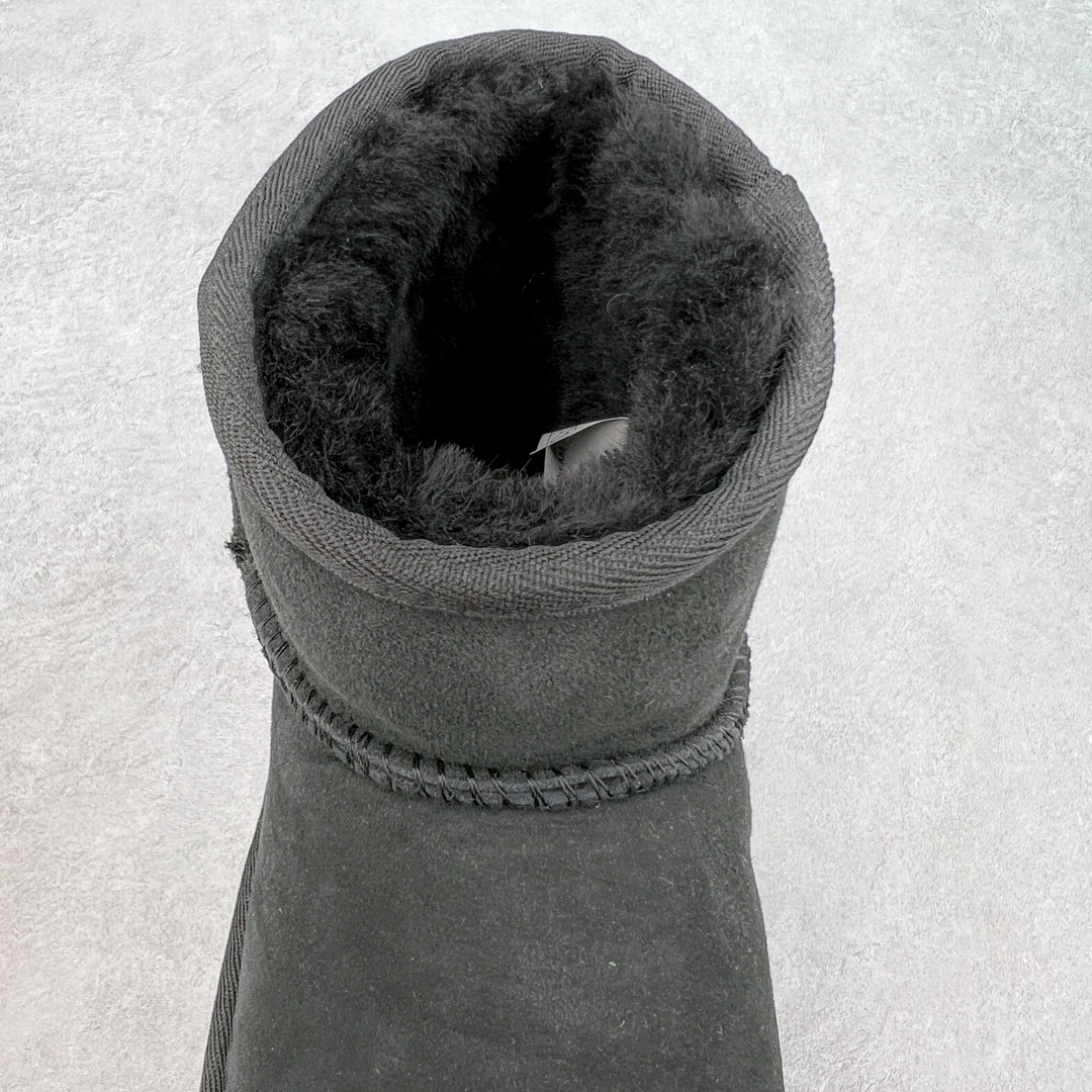 图片[5]-＃桑坡UGG盲盒福利 UGG 经典秋冬羊皮毛一体雪地靴 白菜价亏本清仓套现转新款 机不可失 好好把握 随机一双 只选尺码 商品款式均为上架顶级款式 保证稳赚不赔 无通货 无烂货 会有轻微瑕疵的情况 友情提醒 买到是亏还是赚 每个人定义不同福袋闷包理论上和赌博心理相同玩的就是惊喜 玩的就是心跳活动商品无严重质量问题不退换 桑坡大厂直供 隆丰A级澳洲进口羊皮毛一体 完全遵循ZP工艺流程 代工厂原厂版师 秉承无原鞋不开发选择 注重每一处细节 市面最正版型 TREADLITE\\\”轻翼\\\”科技外底 轻便/耐用/柔韧/桩型 翻毛皮鞋面 细腻亲肤再生聚酯纤维滚边 舒适易打理 保暖性佳 UGG plush™ 里衬和内底 茸软亲肤 舒适暖足 经典鞋型搭配轻盈厚底 稳稳拿捏秋冬出街时髦造型 Treadlite by UGG 轻翼大底 轻盈缓震 为双足减负 舒适轻便 助你轻松畅玩整天 尺码：35 36 37 38 39 40-选品中心