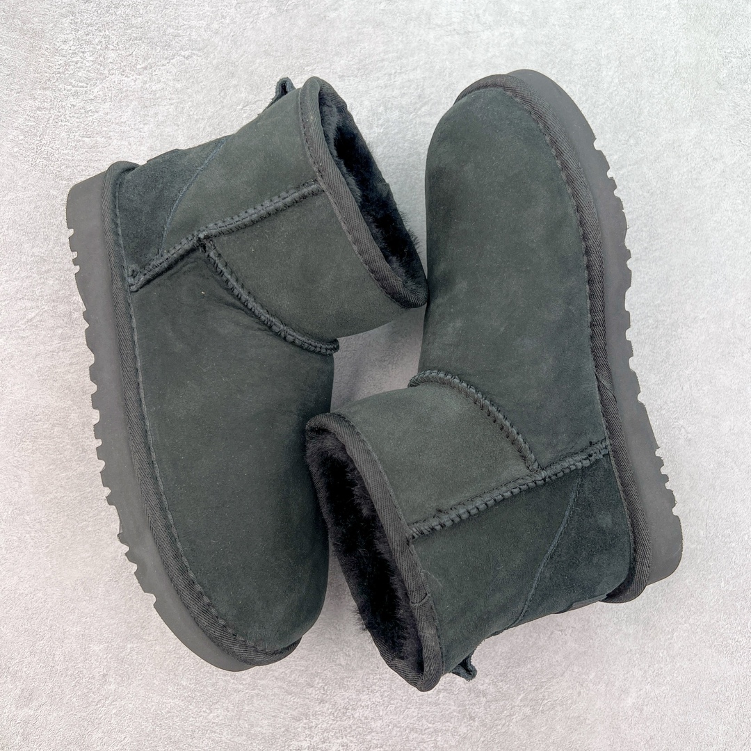 图片[3]-＃桑坡UGG盲盒福利 UGG 经典秋冬羊皮毛一体雪地靴 白菜价亏本清仓套现转新款 机不可失 好好把握 随机一双 只选尺码 商品款式均为上架顶级款式 保证稳赚不赔 无通货 无烂货 会有轻微瑕疵的情况 友情提醒 买到是亏还是赚 每个人定义不同福袋闷包理论上和赌博心理相同玩的就是惊喜 玩的就是心跳活动商品无严重质量问题不退换 桑坡大厂直供 隆丰A级澳洲进口羊皮毛一体 完全遵循ZP工艺流程 代工厂原厂版师 秉承无原鞋不开发选择 注重每一处细节 市面最正版型 TREADLITE\\\”轻翼\\\”科技外底 轻便/耐用/柔韧/桩型 翻毛皮鞋面 细腻亲肤再生聚酯纤维滚边 舒适易打理 保暖性佳 UGG plush™ 里衬和内底 茸软亲肤 舒适暖足 经典鞋型搭配轻盈厚底 稳稳拿捏秋冬出街时髦造型 Treadlite by UGG 轻翼大底 轻盈缓震 为双足减负 舒适轻便 助你轻松畅玩整天 尺码：35 36 37 38 39 40-选品中心