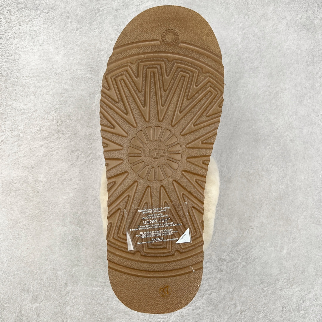 图片[9]-＃K版 UGG 2550经典秋冬羊皮毛一体雪地靴 私人订单价格匠心定位 桑坡八年大厂直供 拒绝高利润 区别杀猪版本 隆丰A级澳洲进口羊皮毛一体 完全遵循ZP工艺流程 代工厂原厂版师 秉承无原鞋不开发选择 注重每一处细节 市面最正版型 TREADLITE\\\”轻翼\\\”科技外底 轻便/耐用/柔韧/桩型【售后郑重承诺】一个月内若出现重大脱胶/断底等质量问题 直接为您换新 翻毛皮鞋面 细腻亲肤再生聚酯纤维滚边 舒适易打理 保暖性佳 UGG plush™ 里衬和内底 茸软亲肤 舒适暖足 经典鞋型搭配轻盈厚底 稳稳拿捏秋冬出街时髦造型 Treadlite by UGG 轻翼大底 轻盈缓震 为双足减负 舒适轻便 助你轻松畅玩整天 尺码：35 36 37 38 39 40-选品中心