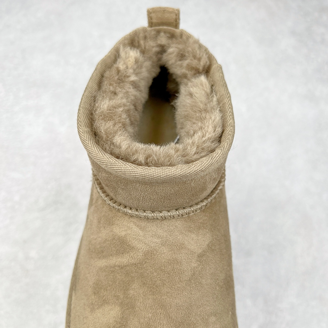 图片[5]-＃K版 UGG 5092经典秋冬羊皮毛一体雪地靴 私人订单价格匠心定位 桑坡八年大厂直供 拒绝高利润 区别杀猪版本 隆丰A级澳洲进口羊皮毛一体 完全遵循ZP工艺流程 代工厂原厂版师 秉承无原鞋不开发选择 注重每一处细节 市面最正版型 TREADLITE\\\”轻翼\\\”科技外底 轻便/耐用/柔韧/桩型【售后郑重承诺】一个月内若出现重大脱胶/断底等质量问题 直接为您换新 翻毛皮鞋面 细腻亲肤再生聚酯纤维滚边 舒适易打理 保暖性佳 UGG plush™ 里衬和内底 茸软亲肤 舒适暖足 经典鞋型搭配轻盈厚底 稳稳拿捏秋冬出街时髦造型 Treadlite by UGG 轻翼大底 轻盈缓震 为双足减负 舒适轻便 助你轻松畅玩整天 尺码：35 36 37 38 39 40-选品中心