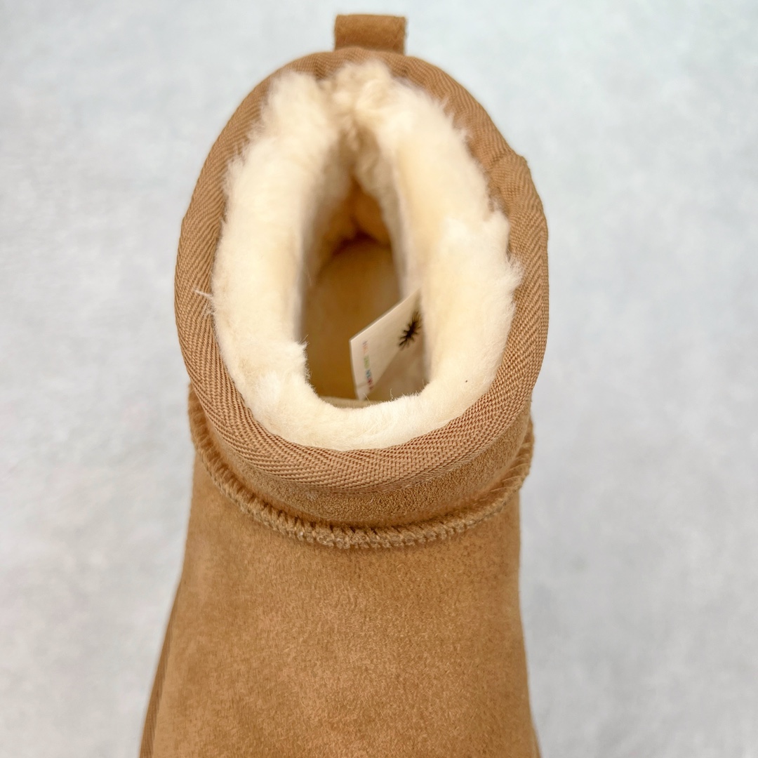 图片[5]-＃K版 UGG 5092-H经典秋冬羊皮毛一体雪地靴 私人订单价格匠心定位 桑坡八年大厂直供 拒绝高利润 区别杀猪版本 隆丰A级澳洲进口羊皮毛一体 完全遵循ZP工艺流程 代工厂原厂版师 秉承无原鞋不开发选择 注重每一处细节 市面最正版型 TREADLITE\\\”轻翼\\\”科技外底 轻便/耐用/柔韧/桩型【售后郑重承诺】一个月内若出现重大脱胶/断底等质量问题 直接为您换新 翻毛皮鞋面 细腻亲肤再生聚酯纤维滚边 舒适易打理 保暖性佳 UGG plush™ 里衬和内底 茸软亲肤 舒适暖足 经典鞋型搭配轻盈厚底 稳稳拿捏秋冬出街时髦造型 Treadlite by UGG 轻翼大底 轻盈缓震 为双足减负 舒适轻便 助你轻松畅玩整天 尺码：35 36 37 38 39 40-选品中心