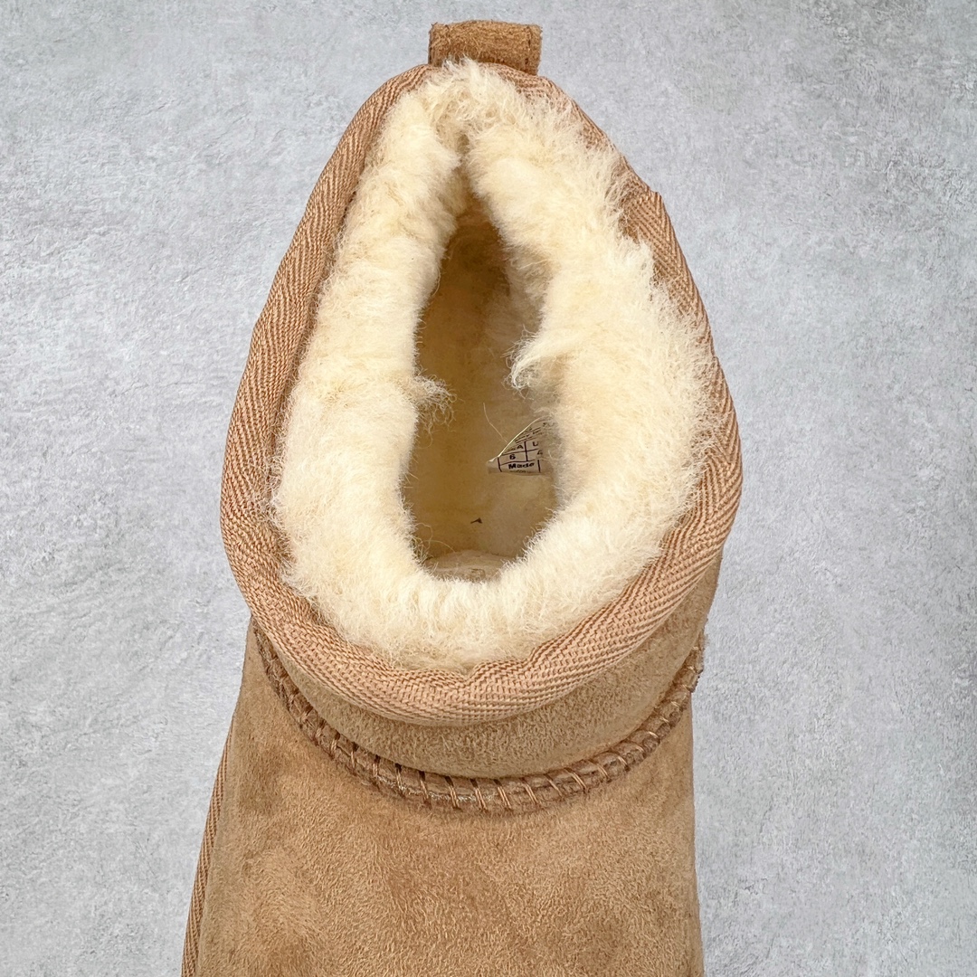 图片[5]-＃K版 UGG 5092经典秋冬羊皮毛一体雪地靴 私人订单价格匠心定位 桑坡八年大厂直供 拒绝高利润 区别杀猪版本 隆丰A级澳洲进口羊皮毛一体 完全遵循ZP工艺流程 代工厂原厂版师 秉承无原鞋不开发选择 注重每一处细节 市面最正版型 TREADLITE\\\”轻翼\\\”科技外底 轻便/耐用/柔韧/桩型【售后郑重承诺】一个月内若出现重大脱胶/断底等质量问题 直接为您换新 翻毛皮鞋面 细腻亲肤再生聚酯纤维滚边 舒适易打理 保暖性佳 UGG plush™ 里衬和内底 茸软亲肤 舒适暖足 经典鞋型搭配轻盈厚底 稳稳拿捏秋冬出街时髦造型 Treadlite by UGG 轻翼大底 轻盈缓震 为双足减负 舒适轻便 助你轻松畅玩整天 尺码：35 36 37 38 39 40-选品中心