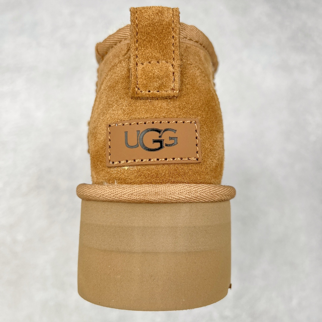 图片[8]-＃K版 UGG 5092经典秋冬羊皮毛一体雪地靴 私人订单价格匠心定位 桑坡八年大厂直供 拒绝高利润 区别杀猪版本 隆丰A级澳洲进口羊皮毛一体 完全遵循ZP工艺流程 代工厂原厂版师 秉承无原鞋不开发选择 注重每一处细节 市面最正版型 TREADLITE\\\”轻翼\\\”科技外底 轻便/耐用/柔韧/桩型【售后郑重承诺】一个月内若出现重大脱胶/断底等质量问题 直接为您换新 翻毛皮鞋面 细腻亲肤再生聚酯纤维滚边 舒适易打理 保暖性佳 UGG plush™ 里衬和内底 茸软亲肤 舒适暖足 经典鞋型搭配轻盈厚底 稳稳拿捏秋冬出街时髦造型 Treadlite by UGG 轻翼大底 轻盈缓震 为双足减负 舒适轻便 助你轻松畅玩整天 尺码：35 36 37 38 39 40-选品中心