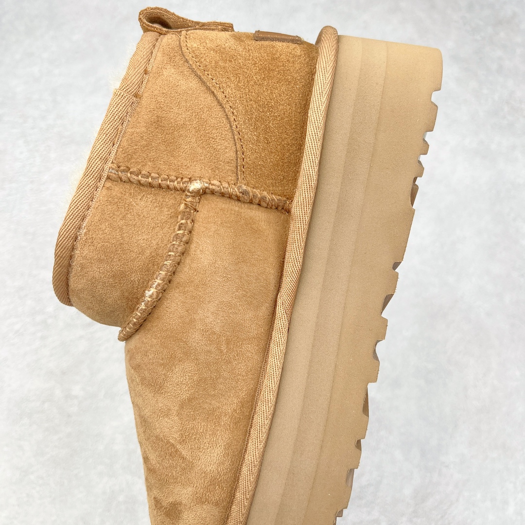 图片[7]-＃K版 UGG 5092经典秋冬羊皮毛一体雪地靴 私人订单价格匠心定位 桑坡八年大厂直供 拒绝高利润 区别杀猪版本 隆丰A级澳洲进口羊皮毛一体 完全遵循ZP工艺流程 代工厂原厂版师 秉承无原鞋不开发选择 注重每一处细节 市面最正版型 TREADLITE\\\”轻翼\\\”科技外底 轻便/耐用/柔韧/桩型【售后郑重承诺】一个月内若出现重大脱胶/断底等质量问题 直接为您换新 翻毛皮鞋面 细腻亲肤再生聚酯纤维滚边 舒适易打理 保暖性佳 UGG plush™ 里衬和内底 茸软亲肤 舒适暖足 经典鞋型搭配轻盈厚底 稳稳拿捏秋冬出街时髦造型 Treadlite by UGG 轻翼大底 轻盈缓震 为双足减负 舒适轻便 助你轻松畅玩整天 尺码：35 36 37 38 39 40-选品中心