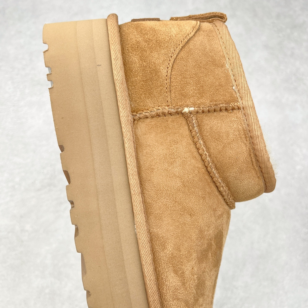 图片[6]-＃K版 UGG 5092经典秋冬羊皮毛一体雪地靴 私人订单价格匠心定位 桑坡八年大厂直供 拒绝高利润 区别杀猪版本 隆丰A级澳洲进口羊皮毛一体 完全遵循ZP工艺流程 代工厂原厂版师 秉承无原鞋不开发选择 注重每一处细节 市面最正版型 TREADLITE\\\”轻翼\\\”科技外底 轻便/耐用/柔韧/桩型【售后郑重承诺】一个月内若出现重大脱胶/断底等质量问题 直接为您换新 翻毛皮鞋面 细腻亲肤再生聚酯纤维滚边 舒适易打理 保暖性佳 UGG plush™ 里衬和内底 茸软亲肤 舒适暖足 经典鞋型搭配轻盈厚底 稳稳拿捏秋冬出街时髦造型 Treadlite by UGG 轻翼大底 轻盈缓震 为双足减负 舒适轻便 助你轻松畅玩整天 尺码：35 36 37 38 39 40-选品中心