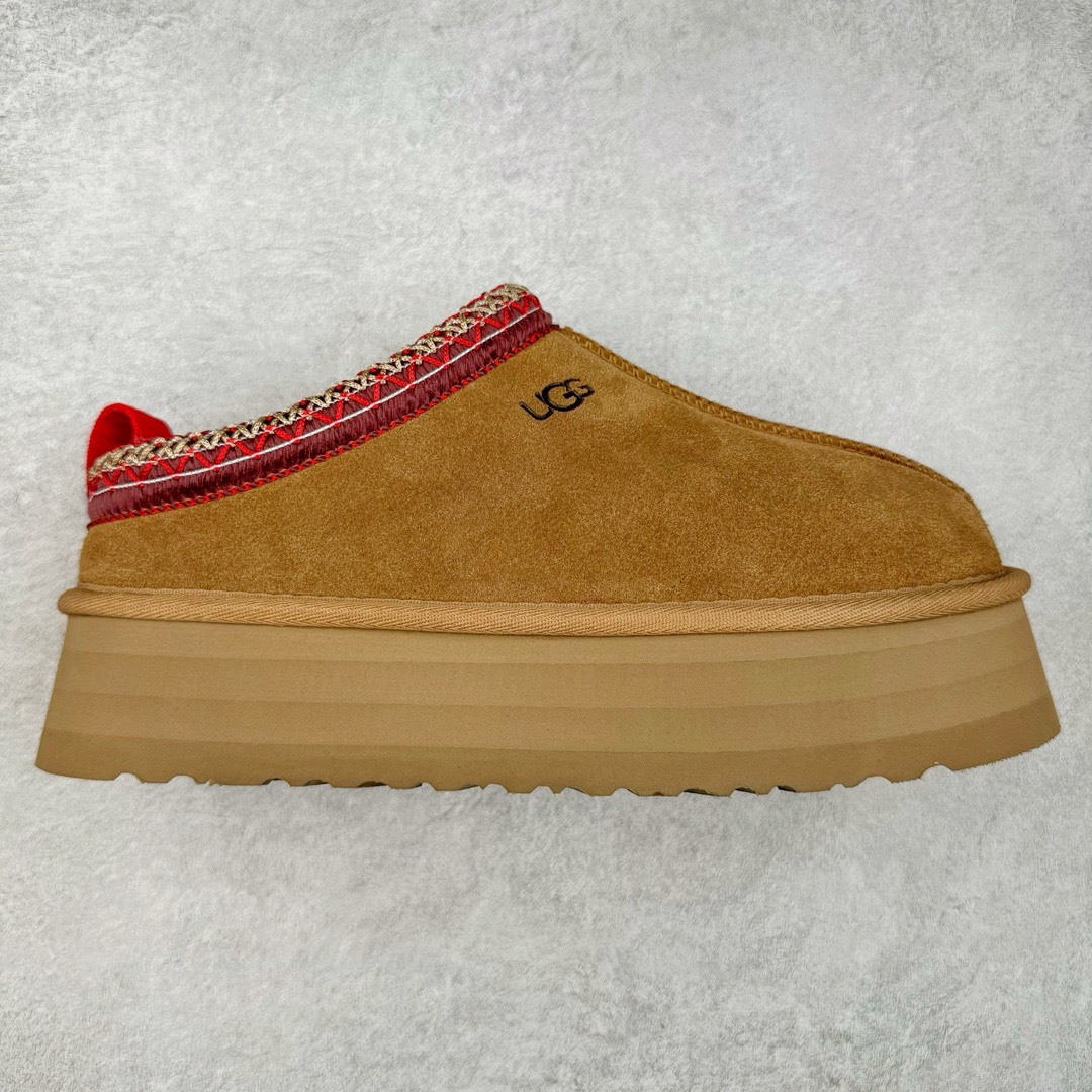 ＃K版 UGG 2553经典秋冬羊皮毛一体雪地靴 私人订单价格匠心定位 桑坡八年大厂直供 拒绝高利润 区别杀猪版本 隆丰A级澳洲进口羊皮毛一体 完全遵循ZP工艺流程 代工厂原厂版师 秉承无原鞋不开发选择 注重每一处细节 市面最正版型 TREADLITE\\\”轻翼\\\”科技外底 轻便/耐用/柔韧/桩型【售后郑重承诺】一个月内若出现重大脱胶/断底等质量问题 直接为您换新 翻毛皮鞋面 细腻亲肤再生聚酯纤维滚边 舒适易打理 保暖性佳 UGG plush™ 里衬和内底 茸软亲肤 舒适暖足 经典鞋型搭配轻盈厚底 稳稳拿捏秋冬出街时髦造型 Treadlite by UGG 轻翼大底 轻盈缓震 为双足减负 舒适轻便 助你轻松畅玩整天 尺码：35 36 37 38 39 40-选品中心