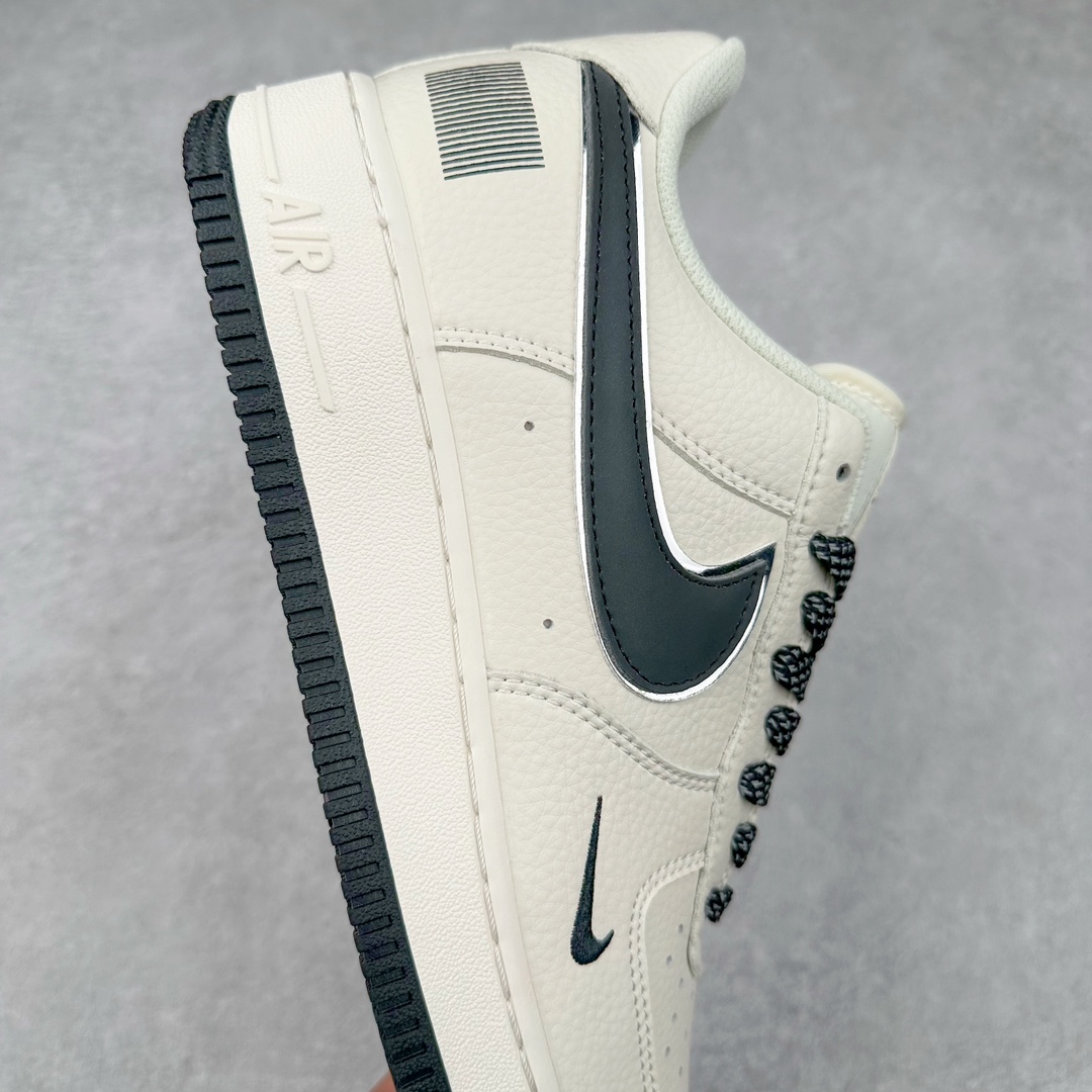 图片[6]-NK Air Force 1´07 Low 空军一号低帮百搭休闲运动板鞋 CU1836-962 柔软、弹性十足的缓震性能和出色的中底设计 横跨复古与现代的外型结合 造就出风靡全球 三十多年的Force 1 直到今天还深受青睐 尺码：36 36.5 37.5 38 38.5 39 40 40.5 41 42 42.5 43 44 44.5 45-选品中心