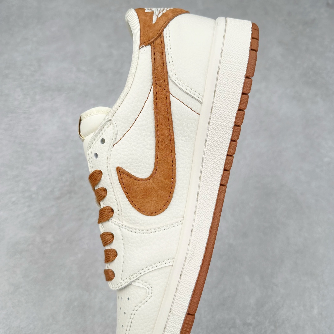 图片[7]-TS x Air Jordan AJ1 Low 倒钩低帮联名定制配色 LX1988-900 原厂内置气垫魔块 A模大底 头层小牛皮 鞋舌AJ原厂专用牛津布+AJ专用反口珍珠布+原厂无杂质高弹内里海棉+特殊封边弹力鞋带 尺码：36 36.5 37.5 38 38.5 39 40 40.5 41 42 42.5 43 44 44.5 45 46 47.5-选品中心