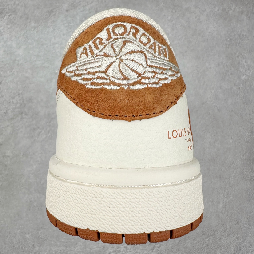 图片[8]-TS x Air Jordan AJ1 Low 倒钩低帮联名定制配色 LX1988-900 原厂内置气垫魔块 A模大底 头层小牛皮 鞋舌AJ原厂专用牛津布+AJ专用反口珍珠布+原厂无杂质高弹内里海棉+特殊封边弹力鞋带 尺码：36 36.5 37.5 38 38.5 39 40 40.5 41 42 42.5 43 44 44.5 45 46 47.5-选品中心