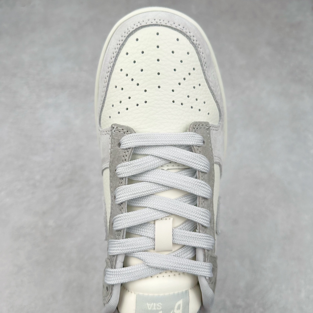 图片[4]-NK Dunk Low 定制配色 CH6336-226 大厂出品 极力推荐 原装头层材料 独家版型蒸餾加工帶來的是更好的视觉和脚感体验大厂纯原品质出货 清洁度 电绣工艺 皮料切割干净无任何毛边 细节完美 尺码：36 36.5 37.5 38 38.5 39 40 40.5 41 42 42.5 43 44 44.5 45 46 47.5-选品中心