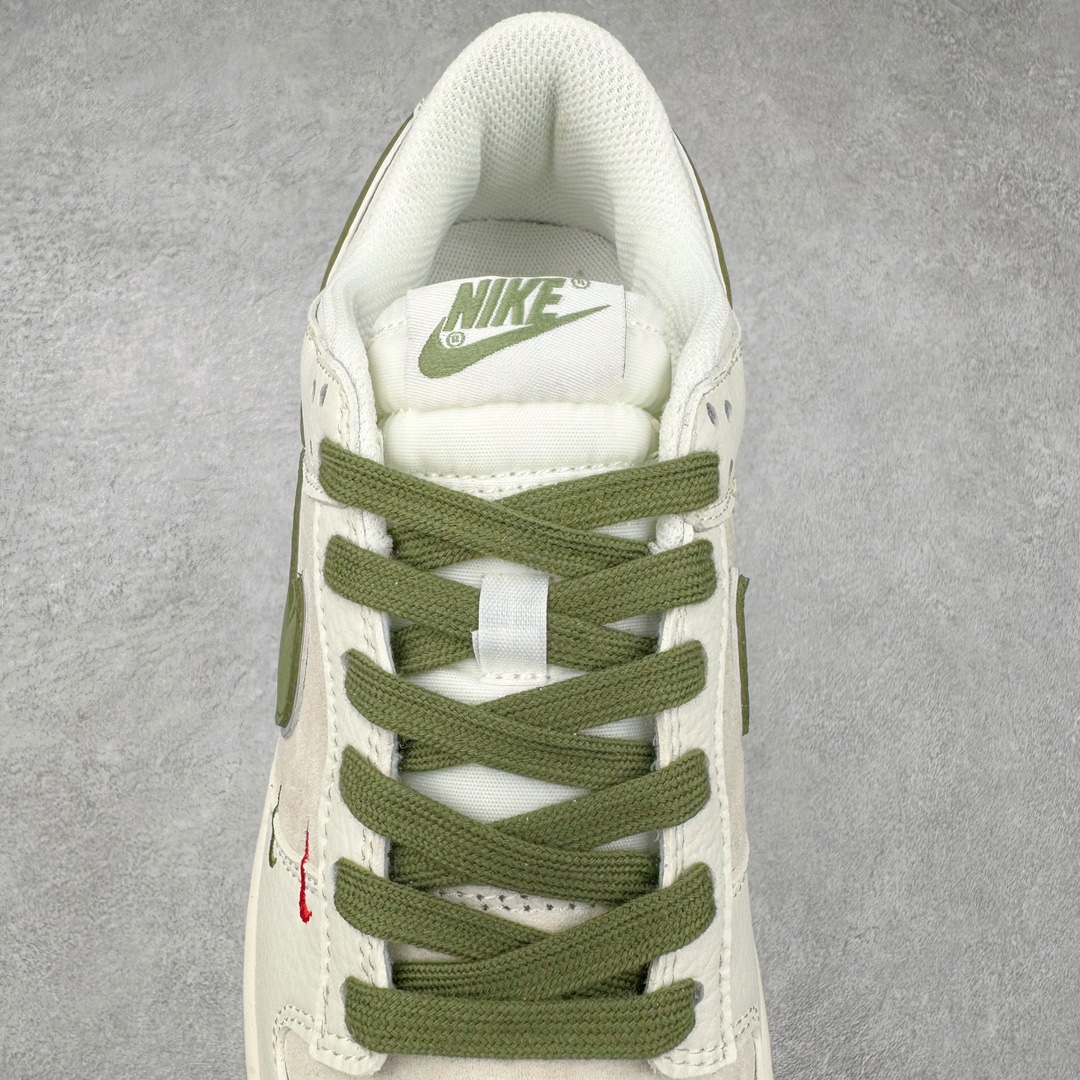 图片[5]-NK Dunk Low 定制配色 XX2025-689 大厂出品 极力推荐 原装头层材料 独家版型蒸餾加工帶來的是更好的视觉和脚感体验大厂纯原品质出货 清洁度 电绣工艺 皮料切割干净无任何毛边 细节完美 尺码：36 36.5 37.5 38 38.5 39 40 40.5 41 42 42.5 43 44 44.5 45 46 47.5-选品中心