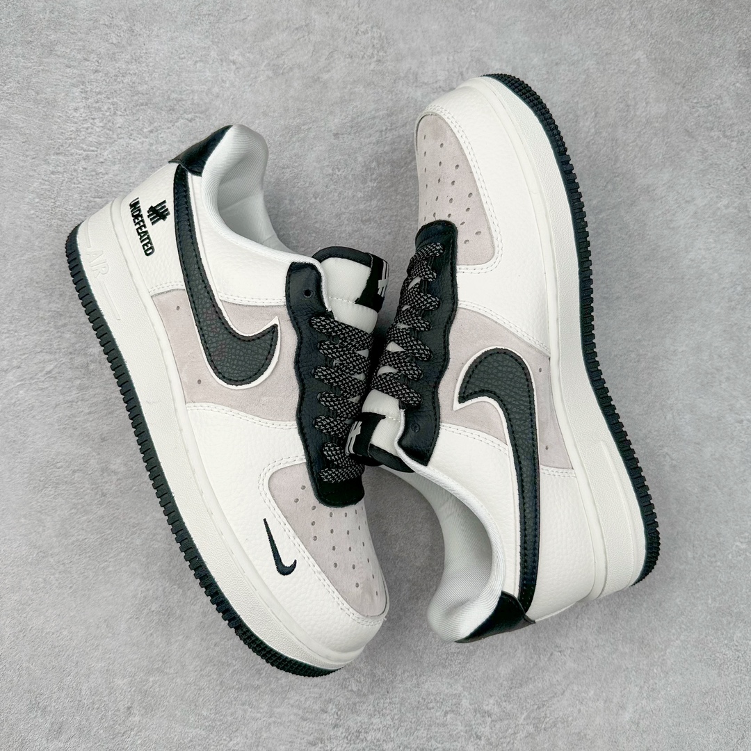 图片[3]-NK Air Force 1´07 Low 空军一号低帮百搭休闲运动板鞋 KK1988-003 柔软、弹性十足的缓震性能和出色的中底设计 横跨复古与现代的外型结合 造就出风靡全球 三十多年的Force 1 直到今天还深受青睐 尺码：36 36.5 37.5 38 38.5 39 40 40.5 41 42 42.5 43 44 44.5 45-选品中心