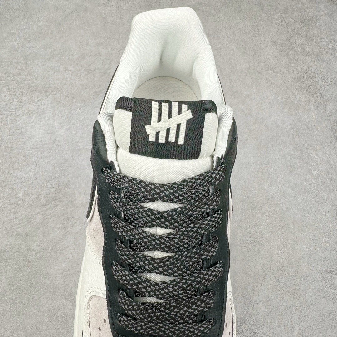 图片[5]-NK Air Force 1´07 Low 空军一号低帮百搭休闲运动板鞋 KK1988-003 柔软、弹性十足的缓震性能和出色的中底设计 横跨复古与现代的外型结合 造就出风靡全球 三十多年的Force 1 直到今天还深受青睐 尺码：36 36.5 37.5 38 38.5 39 40 40.5 41 42 42.5 43 44 44.5 45-选品中心