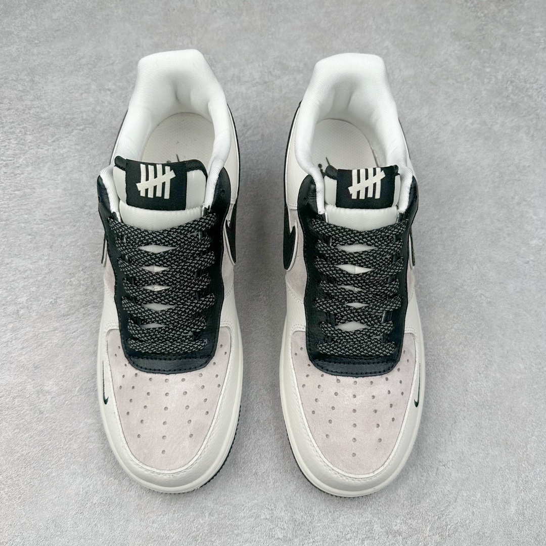 图片[2]-NK Air Force 1´07 Low 空军一号低帮百搭休闲运动板鞋 KK1988-003 柔软、弹性十足的缓震性能和出色的中底设计 横跨复古与现代的外型结合 造就出风靡全球 三十多年的Force 1 直到今天还深受青睐 尺码：36 36.5 37.5 38 38.5 39 40 40.5 41 42 42.5 43 44 44.5 45-选品中心