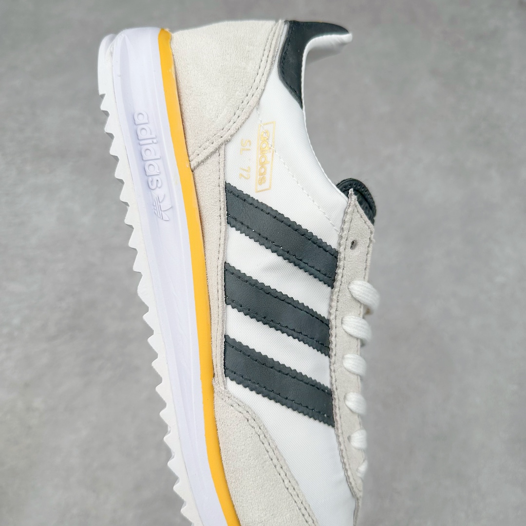 图片[6]-AD SL72 RS系列德训足球风百搭低帮休闲运动板鞋 IH4823 阿迪达斯Originals推出复古「T头鞋」造型的SL72鞋款复刻，有男女两款可选。男生款为SL72RS，鞋型挺立饱满，鞋底增加高度，采用麂皮与布面制作，符合复古氛围；女生款为SL72OGW，致敬经典款式，鞋身纤细，还原70年代设计，以绿色呈现，点缀金色细节。多款配色可选。「T 头鞋」这两年有多火大家见到了吧？明星、穿搭博主几乎人手一双，凭借复古味的外观，以及亲民的价格，同样成为了不少球鞋玩家日常上脚首选。近日 adidas Originals 将有「T 头鞋」造型的诞生于 1972 年的 SL72 鞋款复刻带回，各位买鞋又有新选择了。1972 年 SL72 问世后，引领了后来阿迪达斯的跑鞋发展方向，其中「SL」代表了 Super Light，彰显了产品轻便的特性。1972 年 SL72 问世后，引领了后来阿迪达斯的跑鞋发展方向，其中「SL」代表了 Super Light，彰显了产品轻便的特性。这次 adidas Originals 延续其轻质经典的基因，带来男女两款 SL72。男生款带来 SL72 RS 鞋型，RS 意为 Reshaped（重塑），鞋款在保留了经典的外观基础上，在尼龙材质里增加了填充物，使鞋型更加挺立和饱满，鞋头则更加圆润，鞋底的 EVA 材质则增加了鞋款的高度。女生款则带来 SL72 OG W 鞋型，OG 顾名思义则是致敬经典款式，相较于 RS（Reshaped）鞋款，鞋身更加纤细，其整体鞋身轮廓、线条、细节、材质上尊崇 70 年代 SL72 的设计，还原经典味道。尺码：36 36⅔ 37⅓ 38 38⅔ 39⅓ 40 40⅔ 41⅓ 42 42⅔ 43⅓ 44 44⅔ 45-选品中心