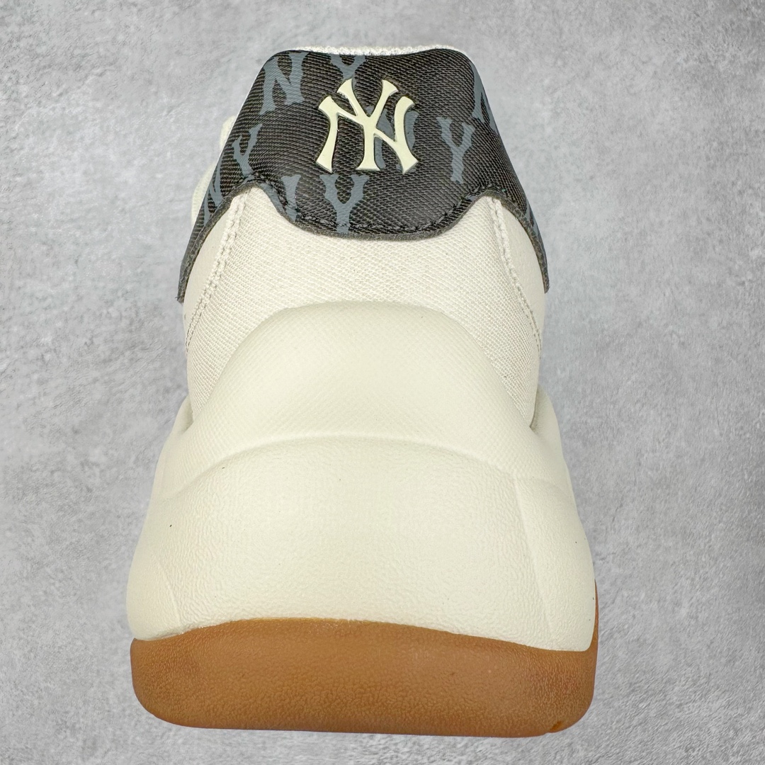 图片[8]-＃DT纯原 MLB Big Ball Chunky 复古印花老爹鞋系列低帮轻量增高厚底百搭休闲运动慢跑鞋 Korea韩国联名NY美国榄球纽约洋基队限定 目前可过轻松秒过各类鉴定 能操作的私聊 韩国代购专供 左脚内置NFC感应 区别市面贴纸假芯片 MLB专用菱形双针中底布 重点细节中底布带注胶孔 原厂NFC感应吊牌 支持鉴定 一个两位数 原盒原标 全套原楦原纸板原厂数据开发 中韩文保养标贴 绿色防霉片 平台代购专供 独家一比一RB+MD组合大底 高频后跟小人Logo精准对位立体饱满 正确网布加超迁鞋面 转印中底走线紧密 转印Logo工艺表层防刮不掉色 尺码：35 36 36.5 37.5 38 38.5 39 40 40.5 41 42 42.5 43 44 44.5 45-选品中心