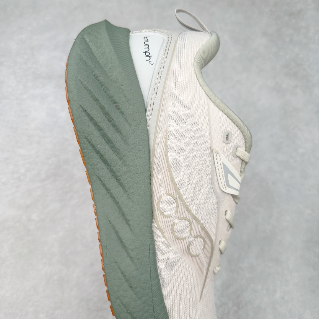 图片[6]-＃SG纯原 Saucony Triumph 22 索康尼胜利22代旗舰级缓震型跑鞋 性能相比前几代再升级：鞋面采用全新升级的工学网设计 贴合脚部更透气 中底部分使用最新的PWRRUN+材质 搭配PWRRUN+鞋垫使中底的大幅加厚 10mm坡差进一步提供缓震、回弹性能 内底则采用了FORMFIT动态适应系统 动态契合脚型 提升包裹性和舒适性 提供更卓越的动态回馈体验 XT-900橡胶大底 可提供良好的抓地力和较强抗磨性能 尺码：35.5 36 36.5 37.5 38 38.5 39 40 40.5 41 42 42.5 43 44 44.5 45-选品中心