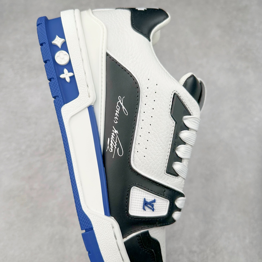 图片[6]-Louis Vuitton Trainer lv时装走秀运动鞋 高尔夫系列 全网最全配色更新最快 最成熟的做工稳定的品控 完美鞋型超高的清洁度 零毛边线头瑕疵 全套原楦原纸版原鞋开模 全网最具灵魂的版型 正确原装黄色鞋盒 正确中底印花 鞋面印花3D高频深度立体 全鞋电脑针车 紧密相连 针距密度一致 环保乳胶注塑鞋垫 厚度脚感还原原版 皮面裁剪部位 统一油边封口工艺 原装橡胶大底含胶量大底组合零偏差 专柜全套包装 防尘袋 说明书 质保卡 男女鞋 尺码：35 36 37 38 39 40 41 42 43 44 45-选品中心