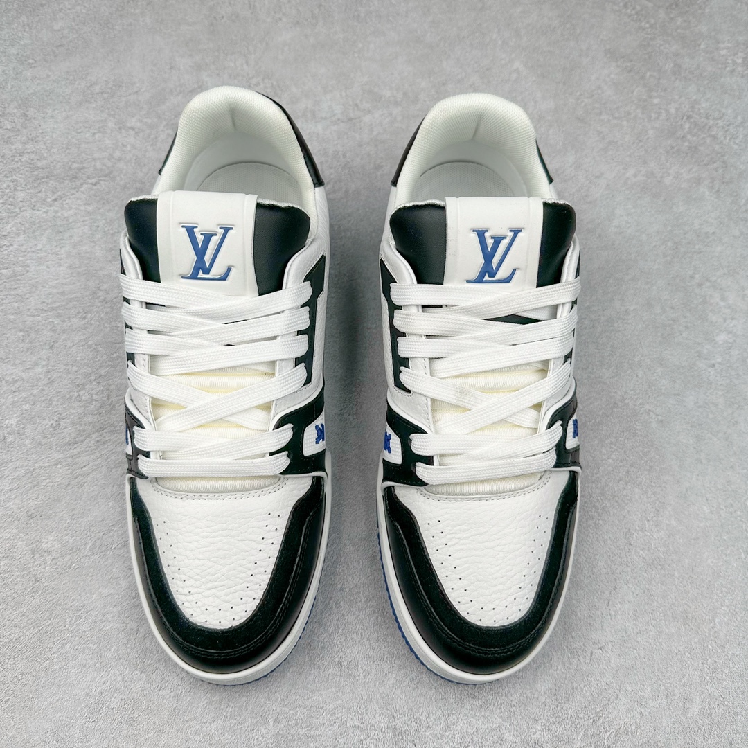 图片[2]-Louis Vuitton Trainer lv时装走秀运动鞋 高尔夫系列 全网最全配色更新最快 最成熟的做工稳定的品控 完美鞋型超高的清洁度 零毛边线头瑕疵 全套原楦原纸版原鞋开模 全网最具灵魂的版型 正确原装黄色鞋盒 正确中底印花 鞋面印花3D高频深度立体 全鞋电脑针车 紧密相连 针距密度一致 环保乳胶注塑鞋垫 厚度脚感还原原版 皮面裁剪部位 统一油边封口工艺 原装橡胶大底含胶量大底组合零偏差 专柜全套包装 防尘袋 说明书 质保卡 男女鞋 尺码：35 36 37 38 39 40 41 42 43 44 45-选品中心