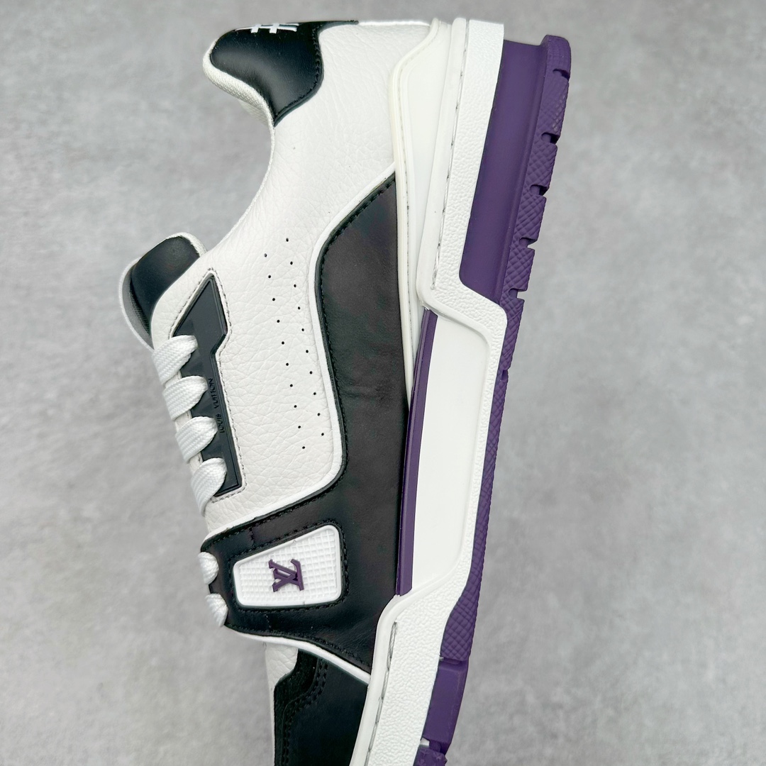 图片[7]-Louis Vuitton Trainer lv时装走秀运动鞋 高尔夫系列 全网最全配色更新最快 最成熟的做工稳定的品控 完美鞋型超高的清洁度 零毛边线头瑕疵 全套原楦原纸版原鞋开模 全网最具灵魂的版型 正确原装黄色鞋盒 正确中底印花 鞋面印花3D高频深度立体 全鞋电脑针车 紧密相连 针距密度一致 环保乳胶注塑鞋垫 厚度脚感还原原版 皮面裁剪部位 统一油边封口工艺 原装橡胶大底含胶量大底组合零偏差 专柜全套包装 防尘袋 说明书 质保卡 男女鞋 尺码：35 36 37 38 39 40 41 42 43 44 45-选品中心