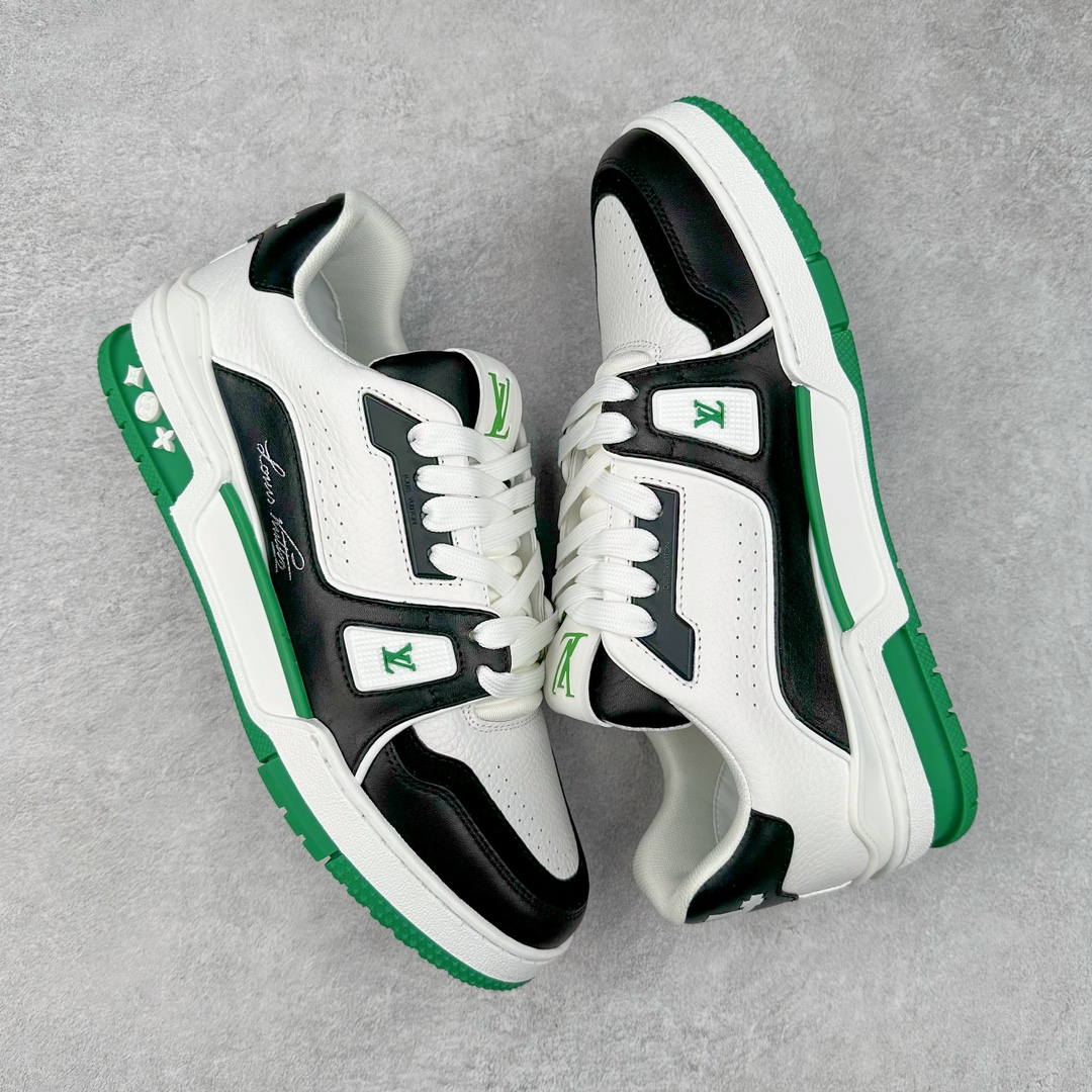 图片[3]-Louis Vuitton Trainer lv时装走秀运动鞋 高尔夫系列 全网最全配色更新最快 最成熟的做工稳定的品控 完美鞋型超高的清洁度 零毛边线头瑕疵 全套原楦原纸版原鞋开模 全网最具灵魂的版型 正确原装黄色鞋盒 正确中底印花 鞋面印花3D高频深度立体 全鞋电脑针车 紧密相连 针距密度一致 环保乳胶注塑鞋垫 厚度脚感还原原版 皮面裁剪部位 统一油边封口工艺 原装橡胶大底含胶量大底组合零偏差 专柜全套包装 防尘袋 说明书 质保卡 男女鞋 尺码：35 36 37 38 39 40 41 42 43 44 45-选品中心