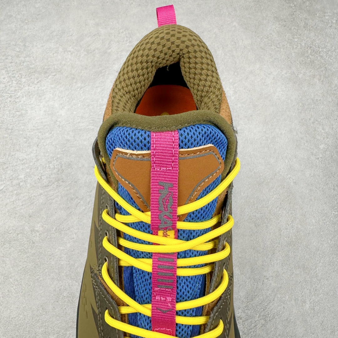 图片[5]-HOKA One One M KSY KAHA GTX Low卡哈低帮系列厚底轻量坦克军靴户外登山运动鞋 正品代工厂版#原楦数据开发版型 采用磨砂牛剖革鞋面材质 轻量化材料Fresh Foam超轻量中底 复古老爹厚底旅游鞋火了 最潮户外鞋 2009年由法籍超马跑者 Nicolas Mermoud 及 Jean-Luc Diard 成立的运动鞋品牌 HOKA ONE ONE 最让人印象深刻超级厚的鞋底 看起来很重但实际上非常轻盈 轻量厚底的鞋底反而能够给跑者更稳定的缓震效果 在跑界相当有名 也陆续出了登山鞋、徒步鞋、慢跑鞋几种专门鞋款 HOKA ONE ONE 鞋款颜色大多设计萤光或鲜艳色系 搭配上超大的Logo 虽然好穿好走好跑又轻 但称不上时髦 尺码：36 36.5 37.5 38 38.5 39 40 40.5 41 42 42.5 43 44 44.5 45-选品中心