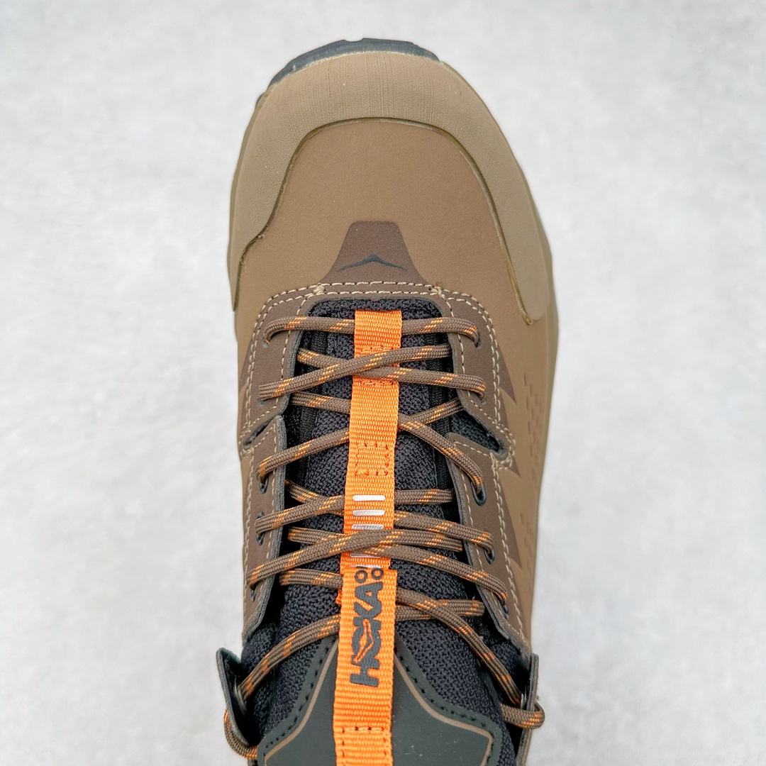 图片[4]-HOKA One One M KSY KAHA GTX Low卡哈低帮系列厚底轻量坦克军靴户外登山运动鞋 正品代工厂版#原楦数据开发版型 采用磨砂牛剖革鞋面材质 轻量化材料Fresh Foam超轻量中底 复古老爹厚底旅游鞋火了 最潮户外鞋 2009年由法籍超马跑者 Nicolas Mermoud 及 Jean-Luc Diard 成立的运动鞋品牌 HOKA ONE ONE 最让人印象深刻超级厚的鞋底 看起来很重但实际上非常轻盈 轻量厚底的鞋底反而能够给跑者更稳定的缓震效果 在跑界相当有名 也陆续出了登山鞋、徒步鞋、慢跑鞋几种专门鞋款 HOKA ONE ONE 鞋款颜色大多设计萤光或鲜艳色系 搭配上超大的Logo 虽然好穿好走好跑又轻 但称不上时髦 尺码：36 36.5 37.5 38 38.5 39 40 40.5 41 42 42.5 43 44 44.5 45-选品中心