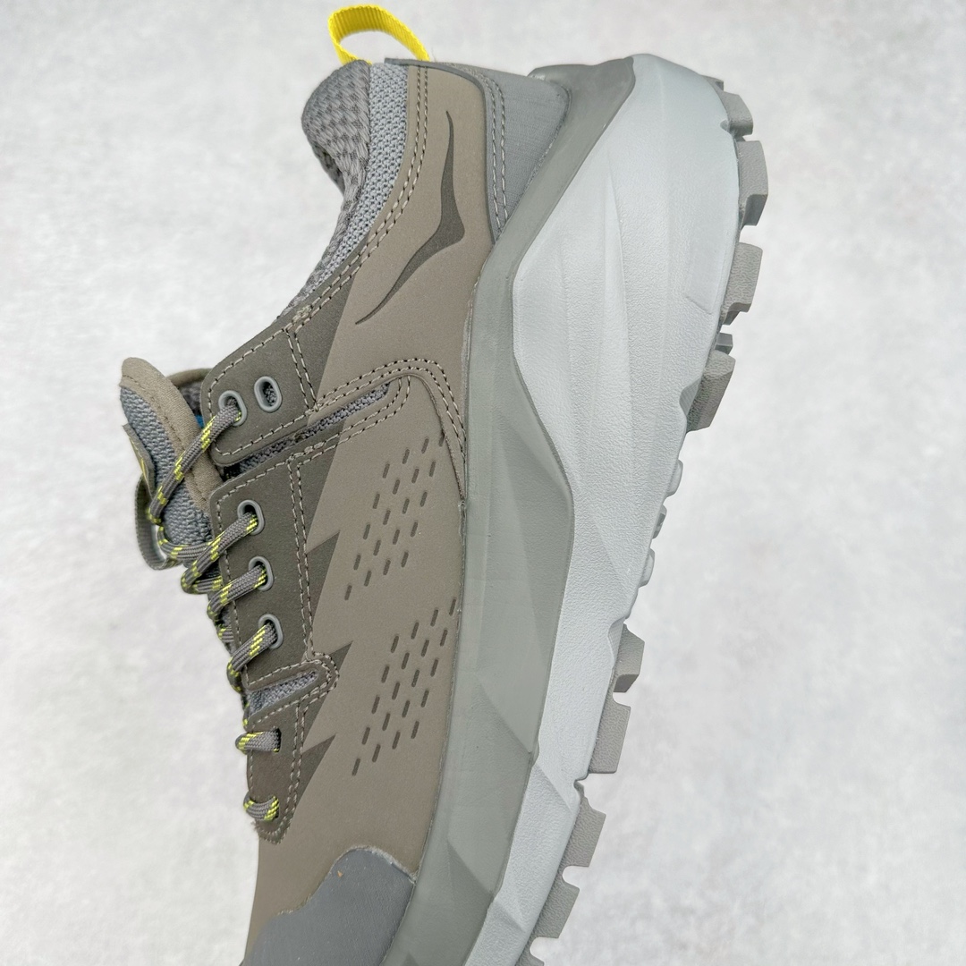 图片[7]-HOKA One One M KSY KAHA GTX Low卡哈低帮系列厚底轻量坦克军靴户外登山运动鞋 正品代工厂版#原楦数据开发版型 采用磨砂牛剖革鞋面材质 轻量化材料Fresh Foam超轻量中底 复古老爹厚底旅游鞋火了 最潮户外鞋 2009年由法籍超马跑者 Nicolas Mermoud 及 Jean-Luc Diard 成立的运动鞋品牌 HOKA ONE ONE 最让人印象深刻超级厚的鞋底 看起来很重但实际上非常轻盈 轻量厚底的鞋底反而能够给跑者更稳定的缓震效果 在跑界相当有名 也陆续出了登山鞋、徒步鞋、慢跑鞋几种专门鞋款 HOKA ONE ONE 鞋款颜色大多设计萤光或鲜艳色系 搭配上超大的Logo 虽然好穿好走好跑又轻 但称不上时髦 尺码：36 36.5 37.5 38 38.5 39 40 40.5 41 42 42.5 43 44 44.5 45-选品中心