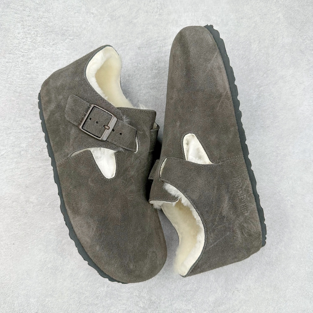 图片[3]-Birkenstock London 系列勃肯皮革绒面双扣时尚休闲平底鞋加毛 牛皮绒面革质地柔软 搭配可调节鞋扣提升穿着舒适度 人体工学设计分散脚部压力 保护脚踝 软木乳胶鞋床具有一定的收缩性 长时间穿着后能贴合脚型 EVA鞋底回弹性和抗张性力高 具有良好的防震、缓冲性 四季皆宜 柔软的鞋床采用额外的泡沫缓冲层 提供额外的舒适感和全天支撑 全网独家首发 源于德国的严谨工艺 牛巴戎面 中层松木 EVA 三层组合大底 优质牛皮面料五金扣 出口订单 尺码：35-45-选品中心