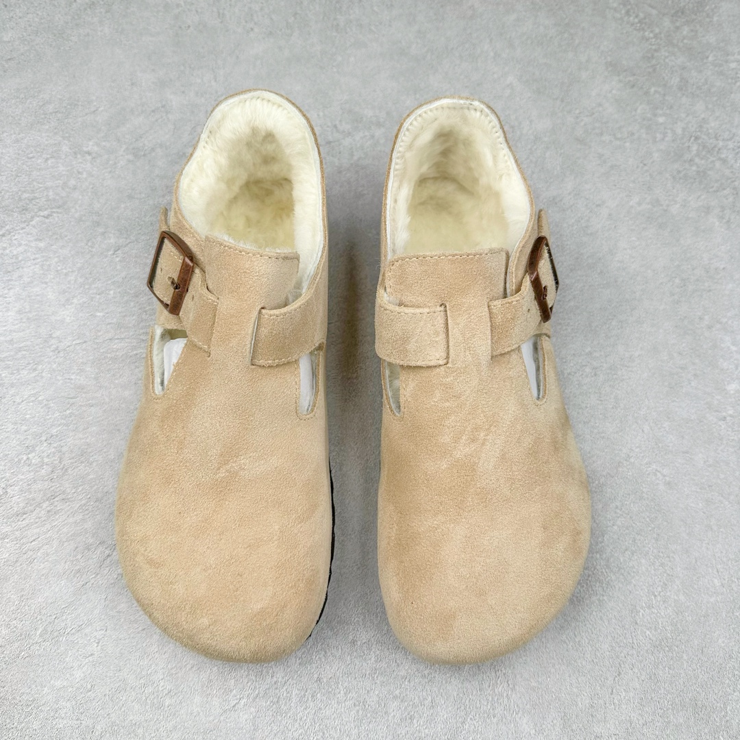 图片[2]-Birkenstock London 系列勃肯皮革绒面双扣时尚休闲平底鞋加毛 牛皮绒面革质地柔软 搭配可调节鞋扣提升穿着舒适度 人体工学设计分散脚部压力 保护脚踝 软木乳胶鞋床具有一定的收缩性 长时间穿着后能贴合脚型 EVA鞋底回弹性和抗张性力高 具有良好的防震、缓冲性 四季皆宜 柔软的鞋床采用额外的泡沫缓冲层 提供额外的舒适感和全天支撑 全网独家首发 源于德国的严谨工艺 牛巴戎面 中层松木 EVA 三层组合大底 优质牛皮面料五金扣 出口订单 尺码：35-45-选品中心