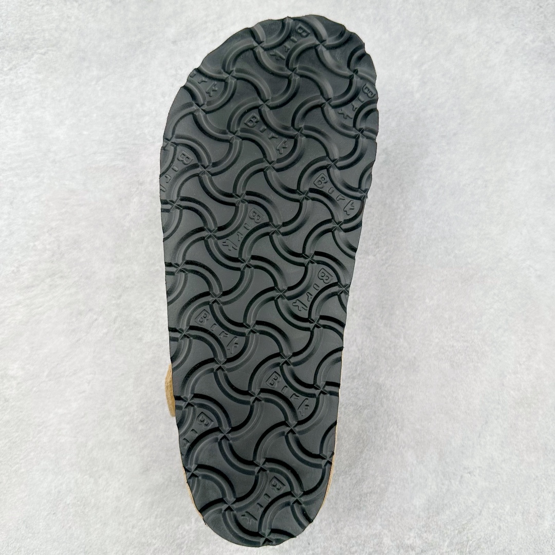 图片[9]-Birkenstock London 系列勃肯皮革绒面双扣时尚休闲平底鞋加毛 牛皮绒面革质地柔软 搭配可调节鞋扣提升穿着舒适度 人体工学设计分散脚部压力 保护脚踝 软木乳胶鞋床具有一定的收缩性 长时间穿着后能贴合脚型 EVA鞋底回弹性和抗张性力高 具有良好的防震、缓冲性 四季皆宜 柔软的鞋床采用额外的泡沫缓冲层 提供额外的舒适感和全天支撑 全网独家首发 源于德国的严谨工艺 牛巴戎面 中层松木 EVA 三层组合大底 优质牛皮面料五金扣 出口订单 尺码：35-45-选品中心