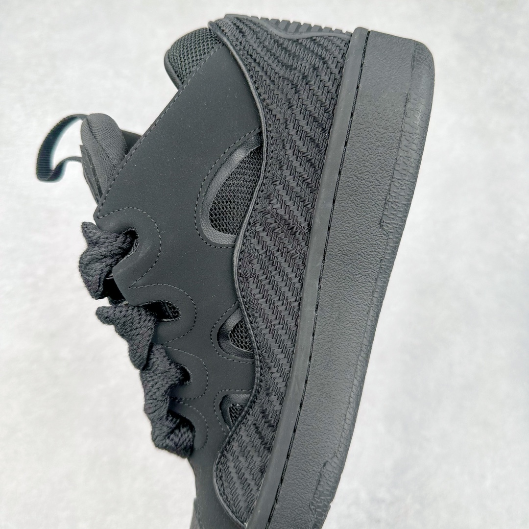 图片[7]-LANVIN CURB 人气单品 顶级版本LANVIN浪凡三代 最新走秀款CURB系列休闲运动鞋，官网一出热度火爆整个全球，各大网红也疯狂上脚 原版1：1开模重工艺制作，面料采用进口牛磨砂➕环保牛反绒➕金钢网织物 内里柔软透气太空棉面料 原版开模双色TPU大底 尺码：35 36 37 38 39 40 41 42 43 44 45-选品中心