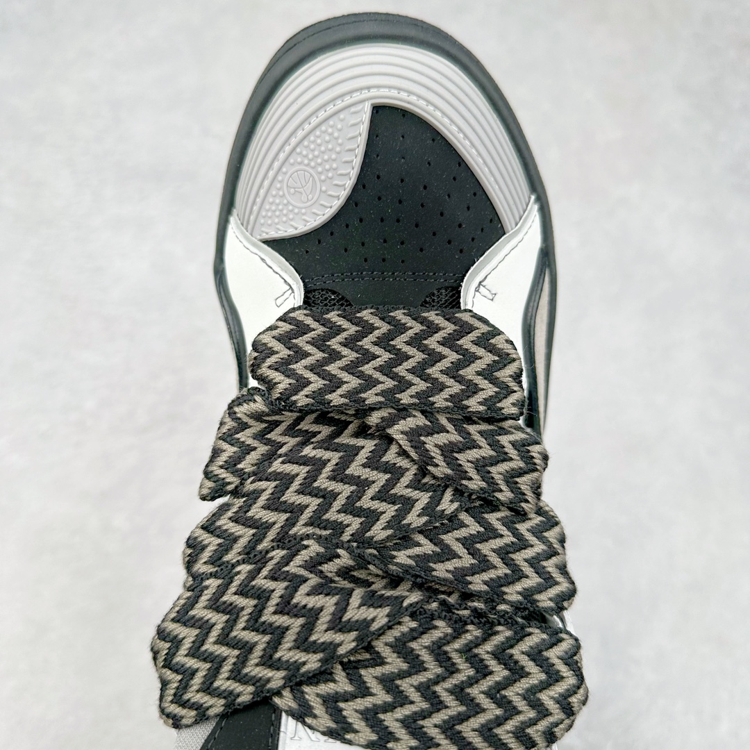 图片[4]-LANVIN CURB 人气单品 顶级版本LANVIN浪凡三代 最新走秀款CURB系列休闲运动鞋，官网一出热度火爆整个全球，各大网红也疯狂上脚 原版1：1开模重工艺制作，面料采用进口牛磨砂➕环保牛反绒➕金钢网织物 内里柔软透气太空棉面料 原版开模双色TPU大底 尺码：35 36 37 38 39 40 41 42 43 44 45-选品中心