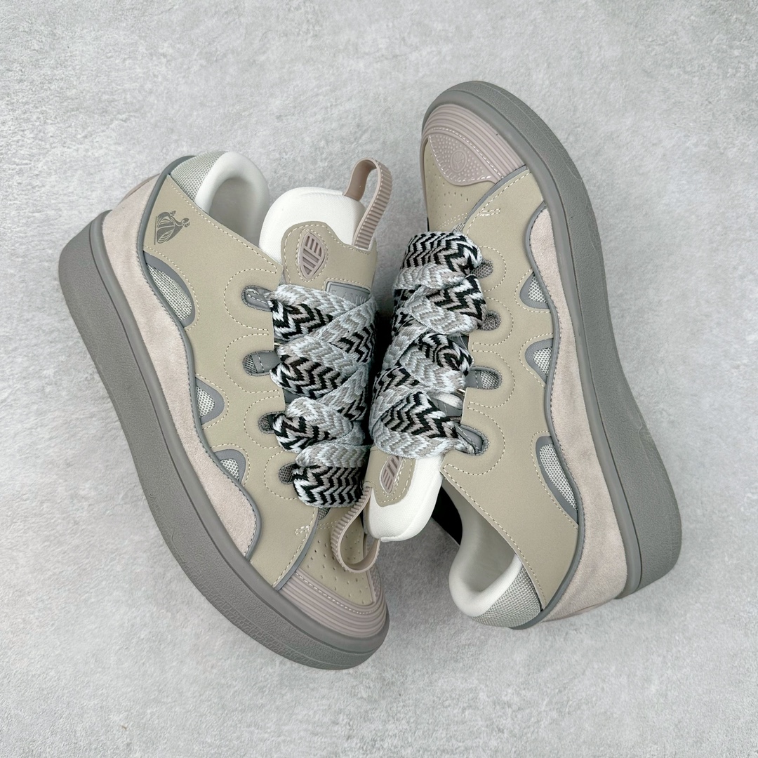 图片[3]-LANVIN CURB 人气单品 顶级版本LANVIN浪凡三代 最新走秀款CURB系列休闲运动鞋，官网一出热度火爆整个全球，各大网红也疯狂上脚 原版1：1开模重工艺制作，面料采用进口牛磨砂➕环保牛反绒➕金钢网织物 内里柔软透气太空棉面料 原版开模双色TPU大底 尺码：35 36 37 38 39 40 41 42 43 44 45-选品中心