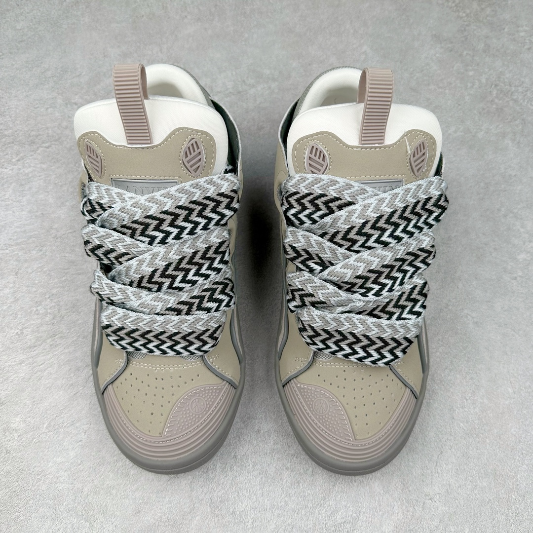 图片[2]-LANVIN CURB 人气单品 顶级版本LANVIN浪凡三代 最新走秀款CURB系列休闲运动鞋，官网一出热度火爆整个全球，各大网红也疯狂上脚 原版1：1开模重工艺制作，面料采用进口牛磨砂➕环保牛反绒➕金钢网织物 内里柔软透气太空棉面料 原版开模双色TPU大底 尺码：35 36 37 38 39 40 41 42 43 44 45-选品中心