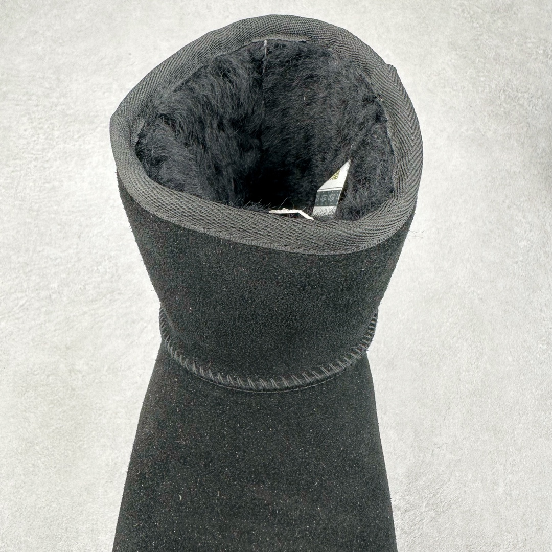 图片[5]-＃GD UGG 4991经典秋冬羊皮毛一体雪地靴 隆丰A级澳洲进口羊皮毛一体 完全遵循ZP工艺流程 代工厂原厂版师 秉承无原鞋不开发选择 注重每一处细节 市面最正版型 TREADLITE\\\”轻翼\\\”科技外底 轻便/耐用/柔韧/桩型【售后郑重承诺】一个月内若出现重大脱胶/断底等质量问题 直接为您换新 翻毛皮鞋面 细腻亲肤再生聚酯纤维滚边 舒适易打理 保暖性佳 UGG plush™ 里衬和内底 茸软亲肤 舒适暖足 经典鞋型搭配轻盈厚底 稳稳拿捏秋冬出街时髦造型 Treadlite by UGG 轻翼大底 轻盈缓震 为双足减负 舒适轻便 助你轻松畅玩整天 尺码：35 36 37 38 39 40-选品中心