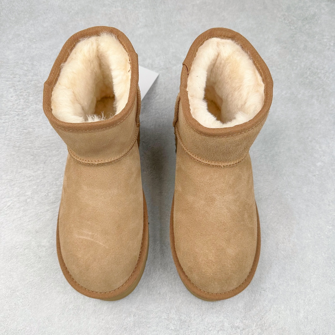 图片[2]-＃GD UGG 4991经典秋冬羊皮毛一体雪地靴 隆丰A级澳洲进口羊皮毛一体 完全遵循ZP工艺流程 代工厂原厂版师 秉承无原鞋不开发选择 注重每一处细节 市面最正版型 TREADLITE\\\”轻翼\\\”科技外底 轻便/耐用/柔韧/桩型【售后郑重承诺】一个月内若出现重大脱胶/断底等质量问题 直接为您换新 翻毛皮鞋面 细腻亲肤再生聚酯纤维滚边 舒适易打理 保暖性佳 UGG plush™ 里衬和内底 茸软亲肤 舒适暖足 经典鞋型搭配轻盈厚底 稳稳拿捏秋冬出街时髦造型 Treadlite by UGG 轻翼大底 轻盈缓震 为双足减负 舒适轻便 助你轻松畅玩整天 尺码：35 36 37 38 39 40-选品中心