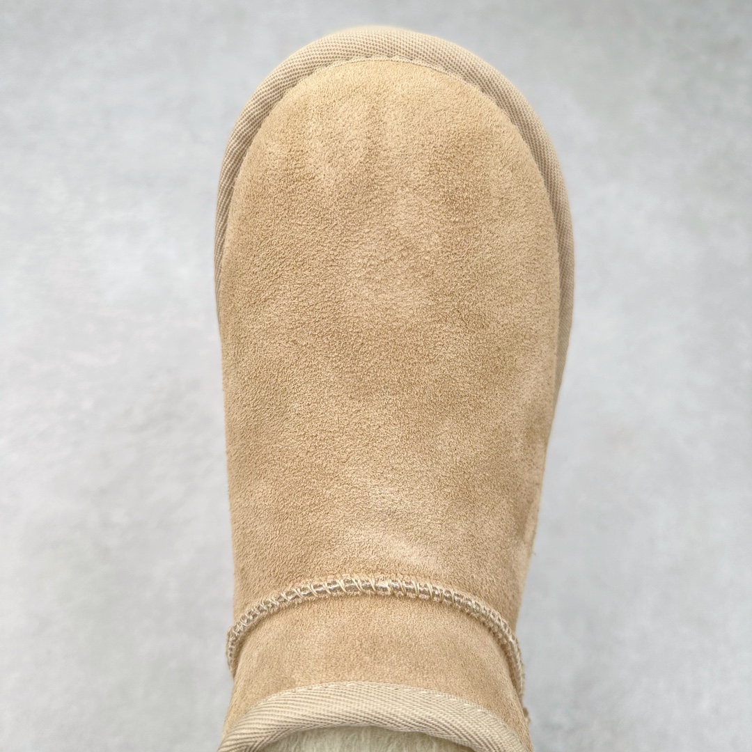 图片[4]-＃GD UGG 5092经典秋冬羊皮毛一体雪地靴 隆丰A级澳洲进口羊皮毛一体 完全遵循ZP工艺流程 代工厂原厂版师 秉承无原鞋不开发选择 注重每一处细节 市面最正版型 TREADLITE\\\”轻翼\\\”科技外底 轻便/耐用/柔韧/桩型【售后郑重承诺】一个月内若出现重大脱胶/断底等质量问题 直接为您换新 翻毛皮鞋面 细腻亲肤再生聚酯纤维滚边 舒适易打理 保暖性佳 UGG plush™ 里衬和内底 茸软亲肤 舒适暖足 经典鞋型搭配轻盈厚底 稳稳拿捏秋冬出街时髦造型 Treadlite by UGG 轻翼大底 轻盈缓震 为双足减负 舒适轻便 助你轻松畅玩整天 尺码：35 36 37 38 39 40-选品中心