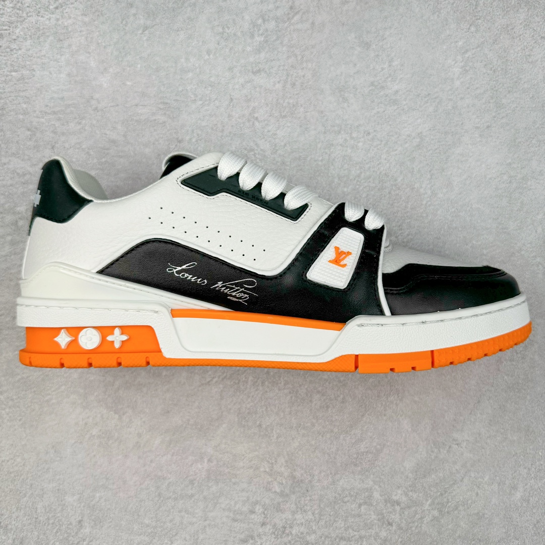 Louis Vuitton Trainer lv时装走秀运动鞋 高尔夫系列 全网最全配色更新最快 最成熟的做工稳定的品控 完美鞋型超高的清洁度 零毛边线头瑕疵 全套原楦原纸版原鞋开模 全网最具灵魂的版型 正确原装黄色鞋盒 正确中底印花 鞋面印花3D高频深度立体 全鞋电脑针车 紧密相连 针距密度一致 环保乳胶注塑鞋垫 厚度脚感还原原版 皮面裁剪部位 统一油边封口工艺 原装橡胶大底含胶量大底组合零偏差 专柜全套包装 防尘袋 说明书 质保卡 男女鞋 尺码：35 36 37 38 39 40 41 42 43 44 45-选品中心