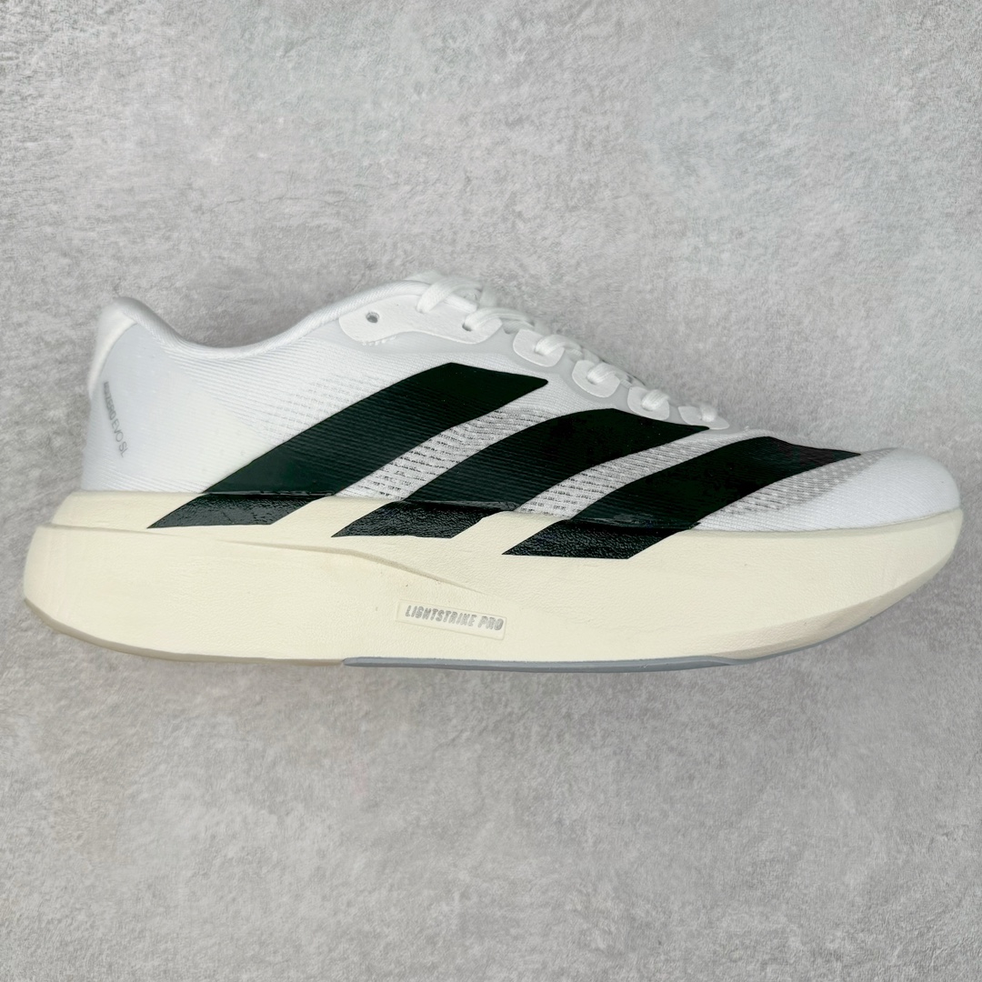 AD Adizero Eva SL M 零度进化版系列低帮轻便透气竞速休闲运动慢跑鞋 JH6206 相信大家对去年 adidas 横空出世的「顶级超跑」adiZero Adios Pro EVO 1 记忆犹新！不仅登顶阿迪史上最轻跑鞋宝座，更在接下来的全球马拉松赛事中，持续书写着惊人成绩，被网友戏称新一代「阿迪神鞋」全网刷屏！极简设计语言与强烈速度感和存在感的鞋侧三线，让人过目不忘，特别种草！其中定位于中长跑训练的 adidas Adizero Evo SL，整体外观造型与 adiZero Adios Pro EVO 1 非常相似。中底配置方面搭载全掌 Lightstrike Pro，鞋面采用透气网面示人，契合日常训练鞋的定位，更加耐用。外底给到了马牌橡胶，及类似上代竞速旗舰 adidas Adizero Adios Pro 3 区域分布。整体看下来无论是外观的鲜明辨识度，还是配置的扎实程度都很顶。尺码：36 36⅔ 37⅓ 38 38⅔ 39⅓ 40 40⅔ 41⅓ 42 42⅔ 43⅓ 44 45-选品中心