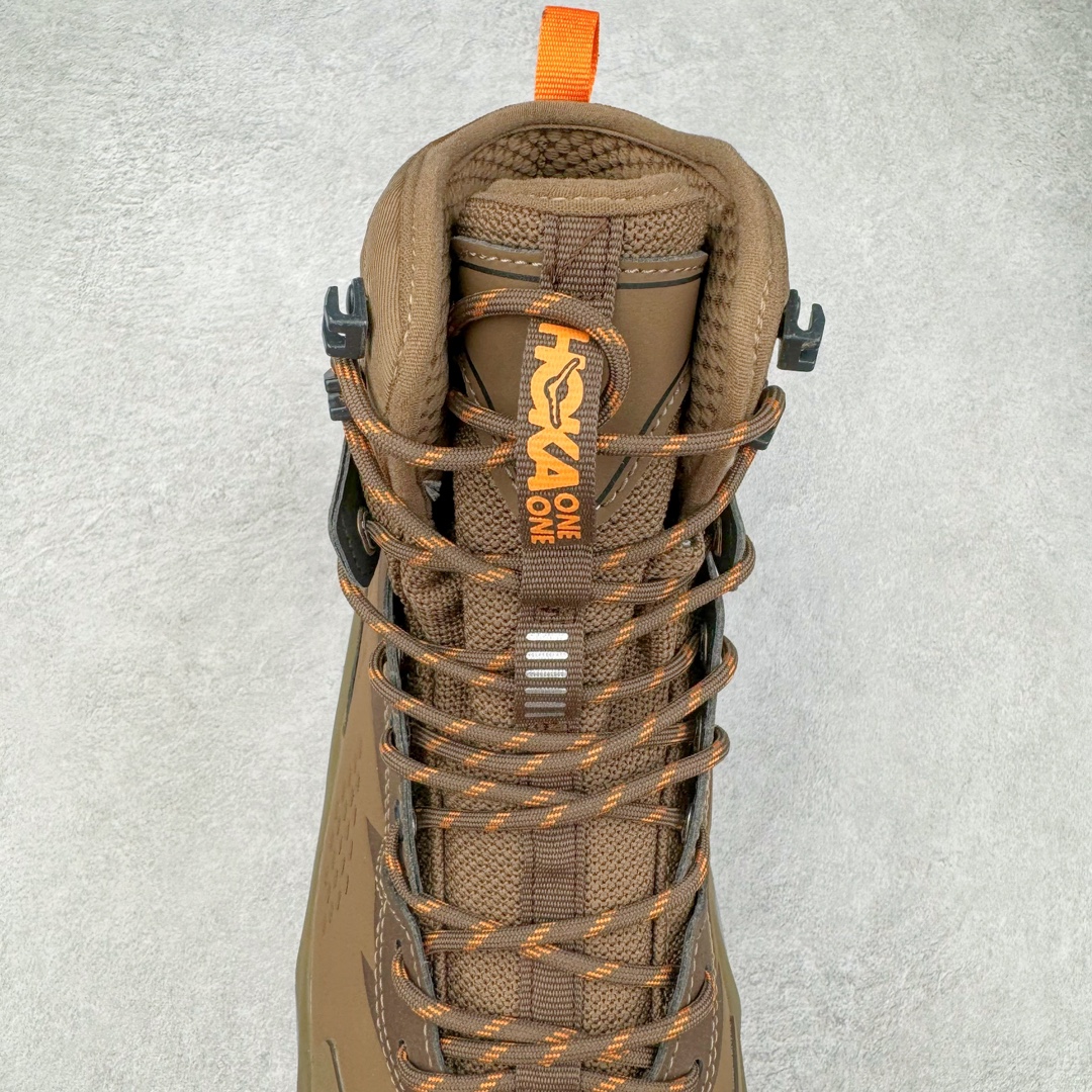 图片[5]-HOKA One One M KSY KAHA GTX Low 卡哈高帮系列厚底轻量坦克军靴户外登山运动鞋 正品代工厂版#原楦数据开发版型 采用磨砂牛剖革鞋面材质 轻量化材料Fresh Foam超轻量中底 复古老爹厚底旅游鞋火了 最潮户外鞋 2009年由法籍超马跑者 Nicolas Mermoud 及 Jean-Luc Diard 成立的运动鞋品牌 HOKA ONE ONE 最让人印象深刻超级厚的鞋底 看起来很重但实际上非常轻盈 轻量厚底的鞋底反而能够给跑者更稳定的缓震效果 在跑界相当有名 也陆续出了登山鞋、徒步鞋、慢跑鞋几种专门鞋款 HOKA ONE ONE 鞋款颜色大多设计萤光或鲜艳色系 搭配上超大的Logo 虽然好穿好走好跑又轻 但称不上时髦 尺码：36 36.5 37.5 38 38.5 39 40 40.5 41 42 42.5 43 44 44.5 45-选品中心